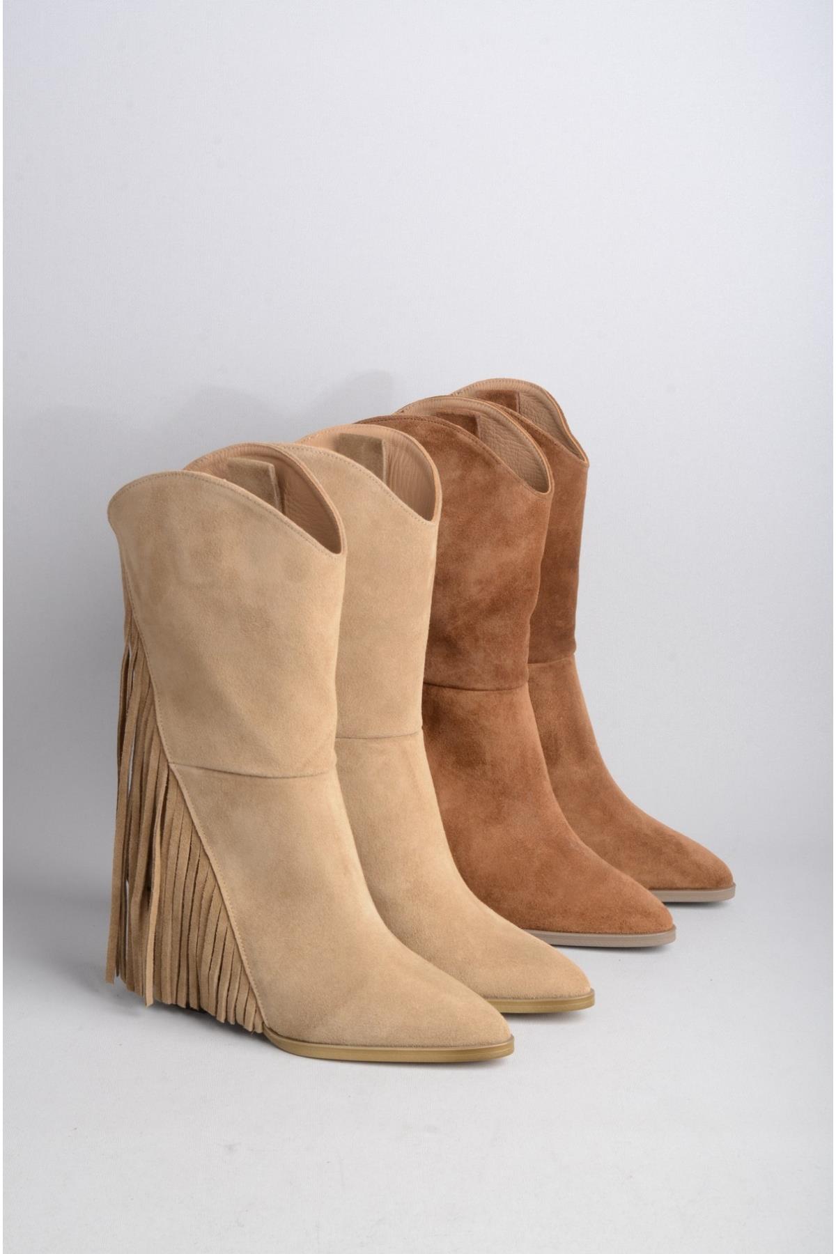 SEÇ 55060 HAKİKİ DERİ PÜSKÜLLÜ TOPUKLU KADIN ÇİZME (Topuk Boyu:8 cm) VİZON SÜET