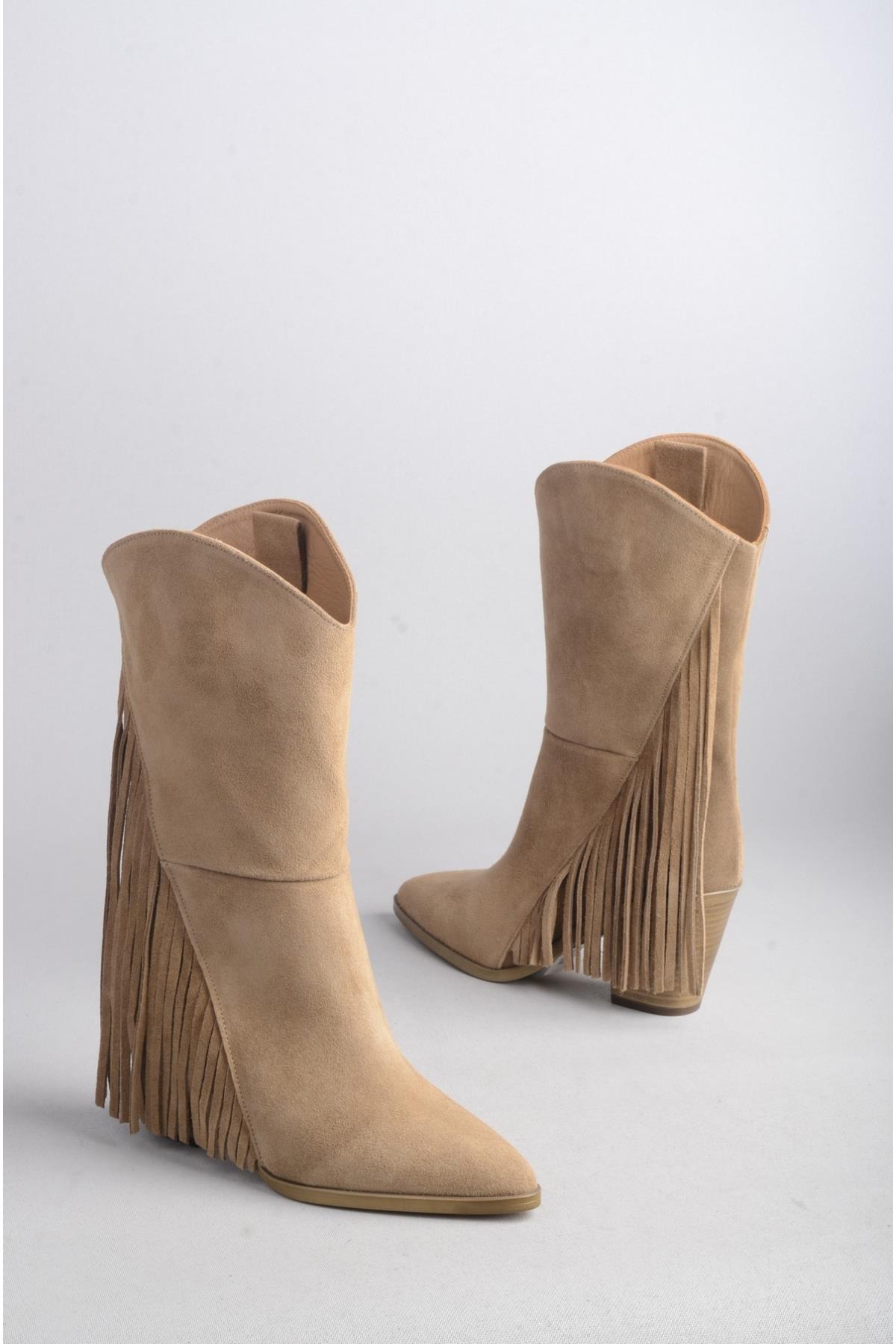 SEÇ 55060 HAKİKİ DERİ PÜSKÜLLÜ TOPUKLU KADIN ÇİZME (Topuk Boyu:8 cm) VİZON SÜET