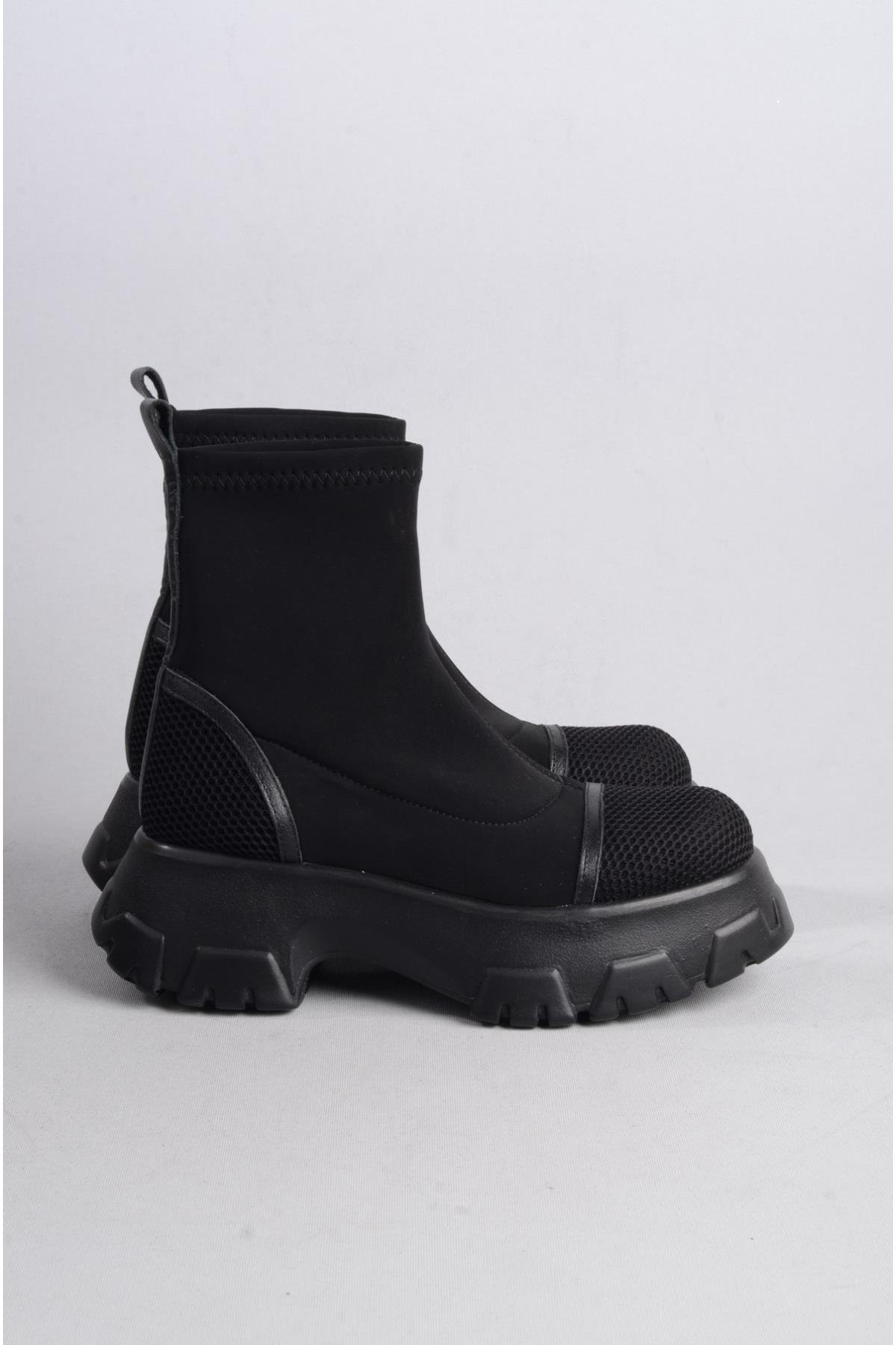 SEÇ 5840 KALIN TABANLI STREÇ BOT (Topuk Boyu: 6cm) SİYAH