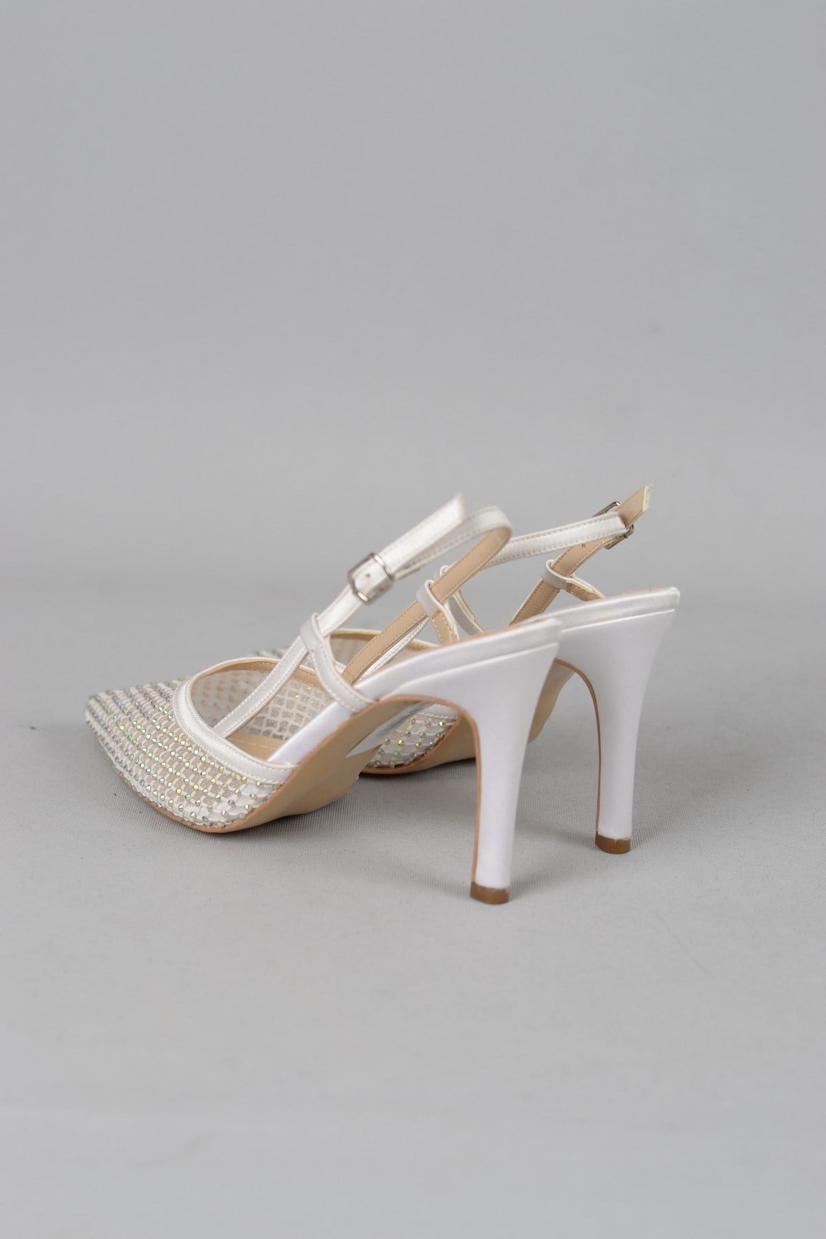 SEÇ 609 TAŞ DETAYLI SATEN TOPUKLU AYAKKABI (10cm) BEYAZ SATEN