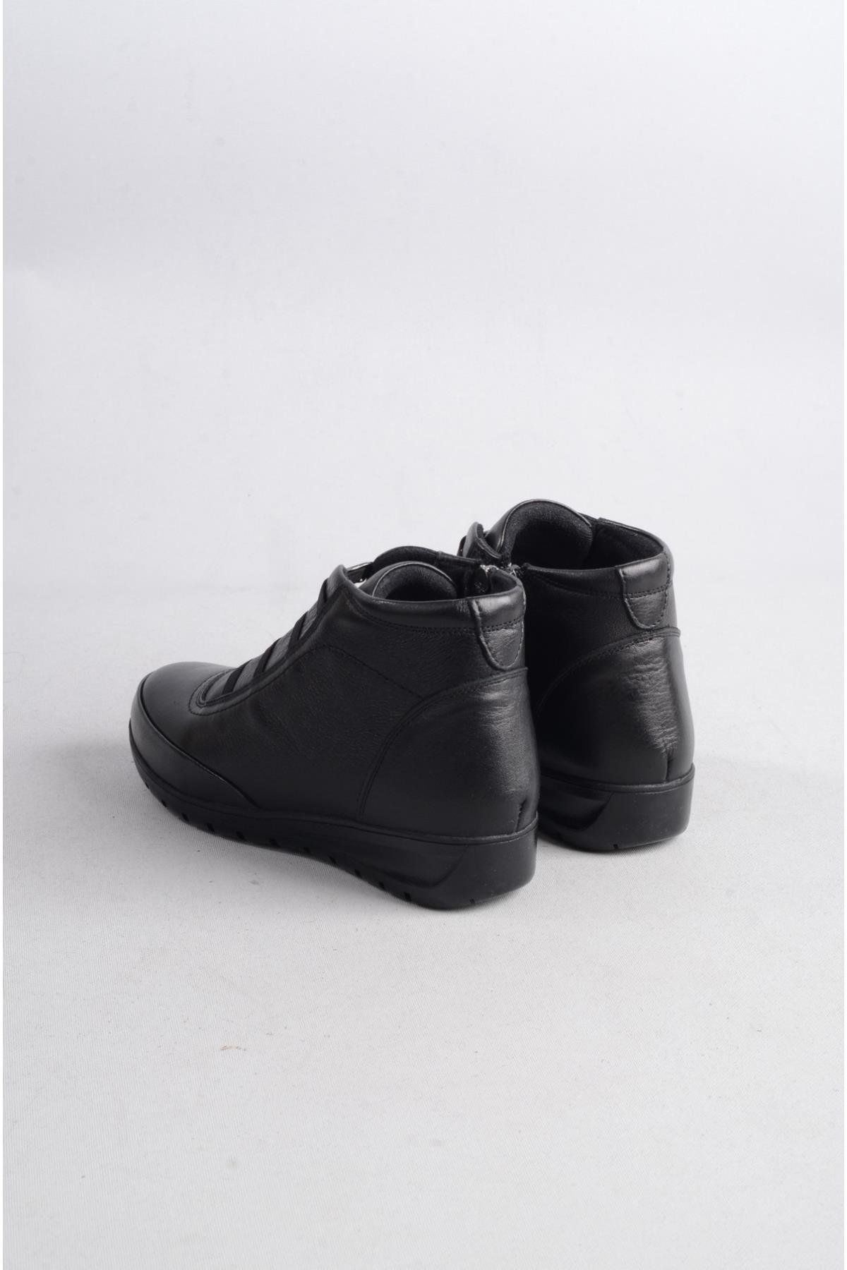 SEÇ 7119 HAKİKİ DERİ KADIN COMFORT BOT SİYAH