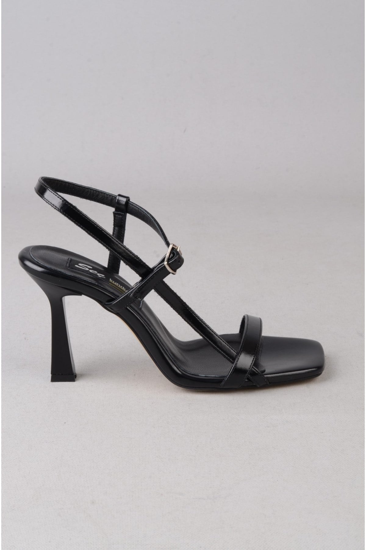 SEÇ 8569 BANTLI TOPUKLU AYAKKABI (Topuk Boyu: 9 cm) SİYAH
