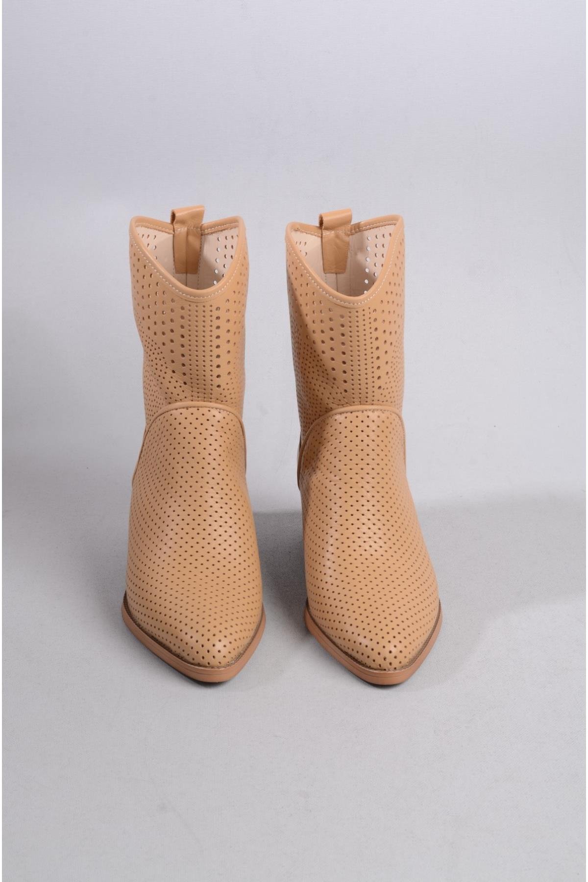 SEÇ 8590 HAKİKİ DERİ WESTERN YAZLIK BOT (Topuk boyu:5cm) KARAMEL