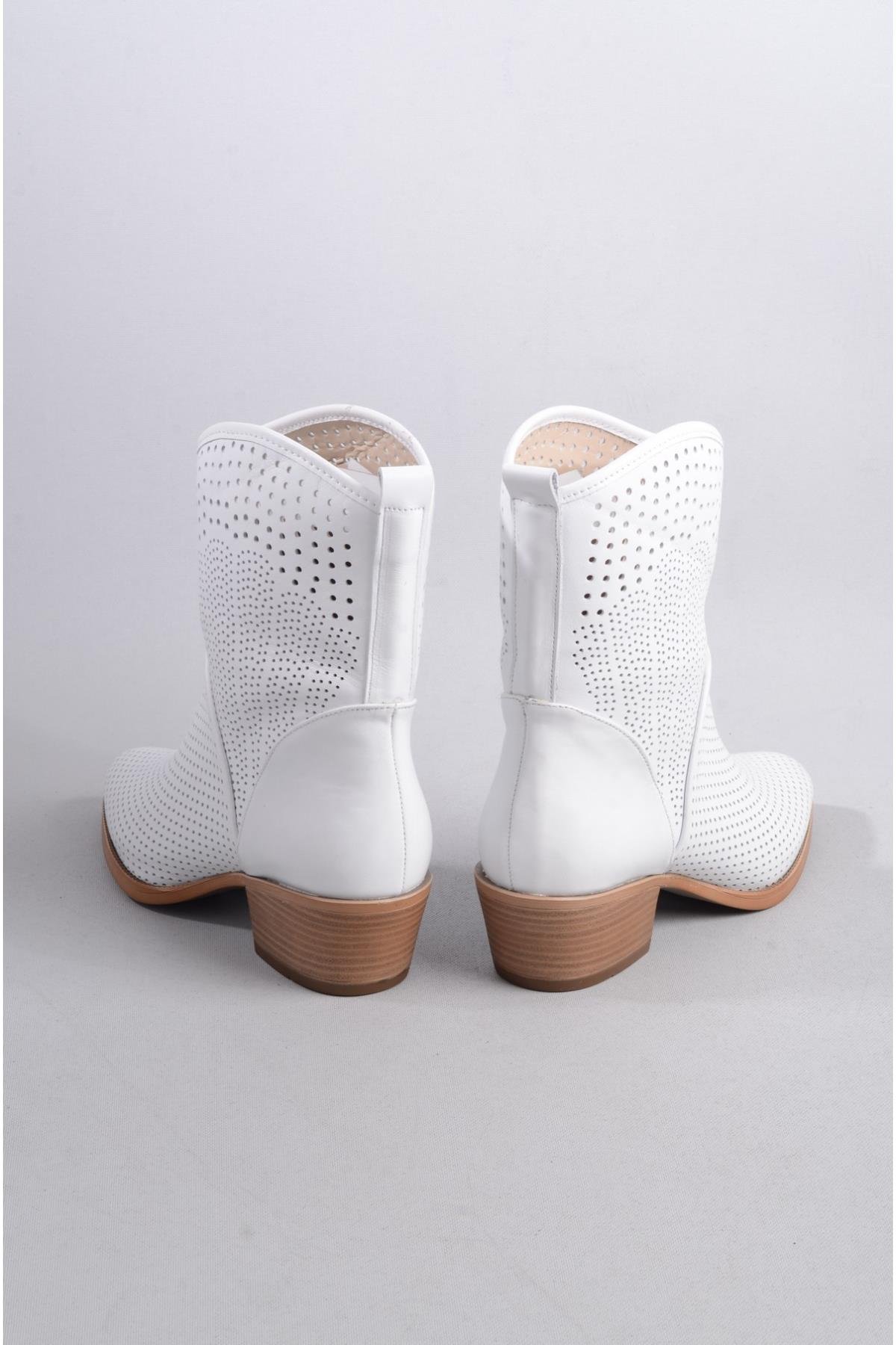 SEÇ 8590 HAKİKİ DERİ WESTERN YAZLIK BOT (Topuk boyu:5cm) BEYAZ