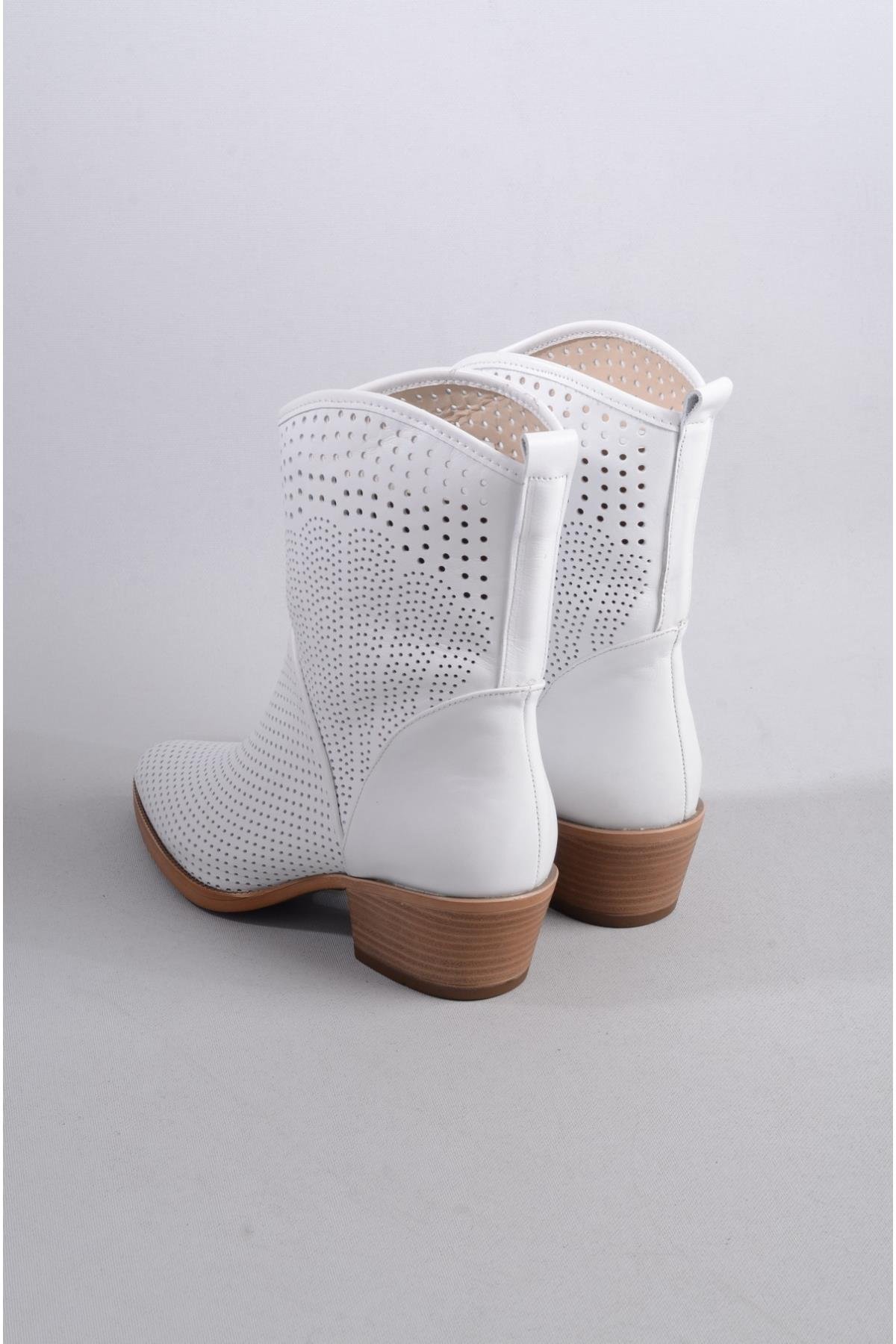 SEÇ 8590 HAKİKİ DERİ WESTERN YAZLIK BOT (Topuk boyu:5cm) BEYAZ