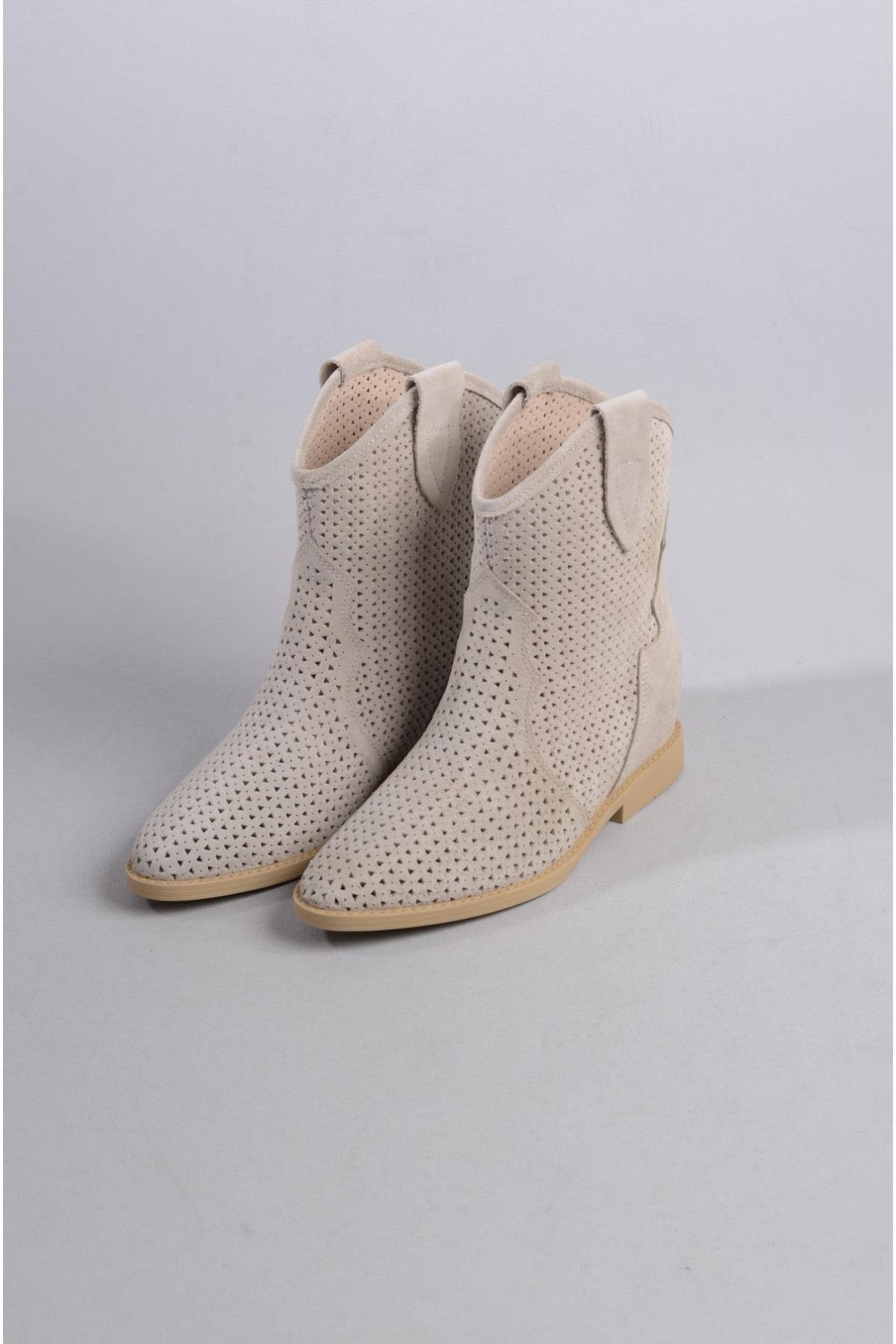 SEÇ 8591 HAKİKİ DERİ KADIN YAZLIK BOT ( Gizli Dolgu Topuk 7cm) BEJ SÜET