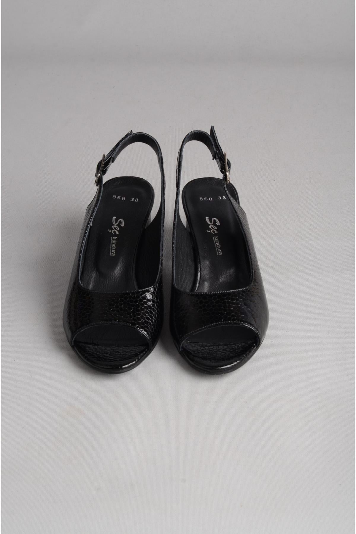 SEÇ 868 HAKİKİ DERİ TOPUKLU KADIN SANDALET (Topuk: 6 cm) SİYAH PETEK