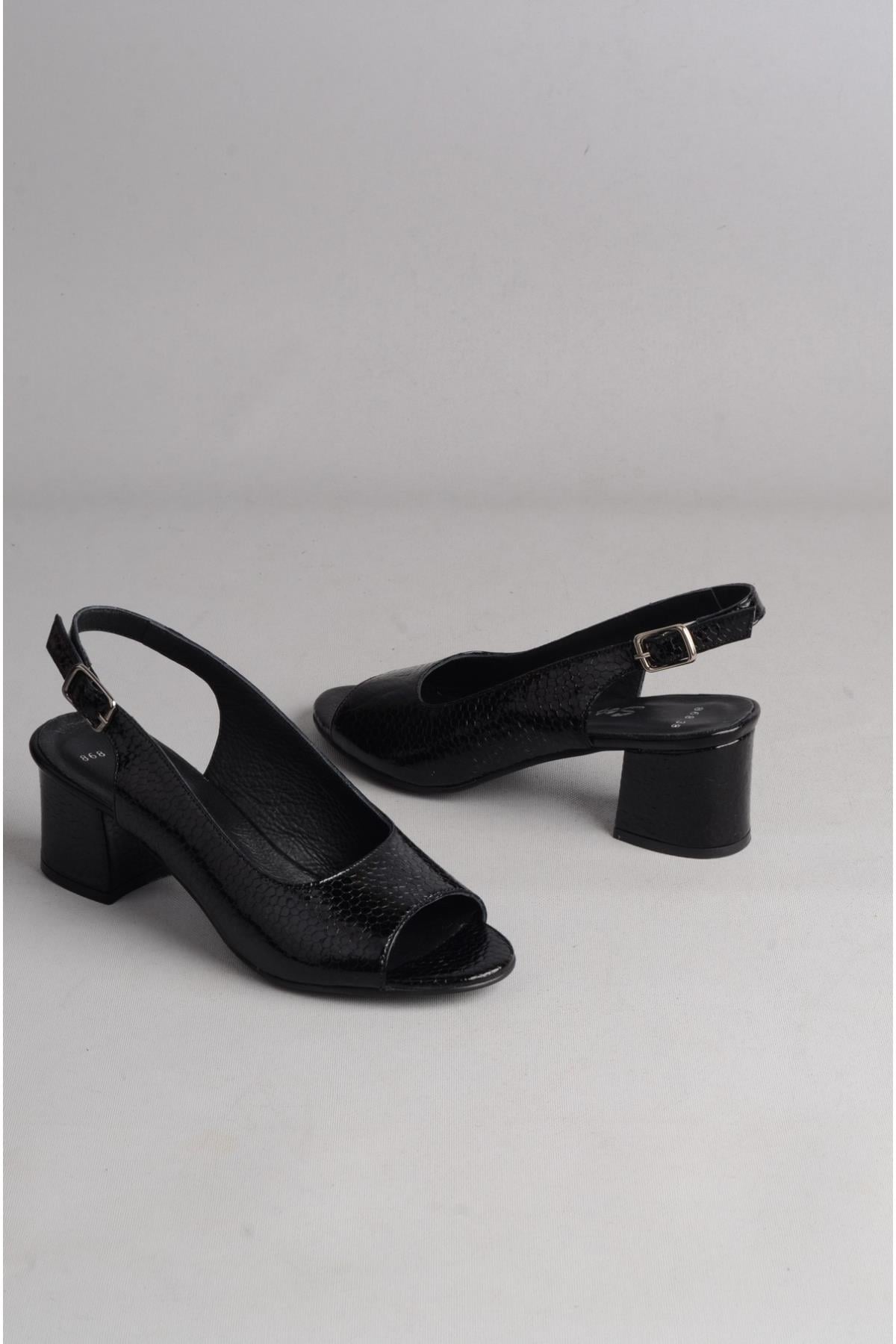 SEÇ 868 HAKİKİ DERİ TOPUKLU KADIN SANDALET (Topuk: 6 cm) SİYAH PETEK