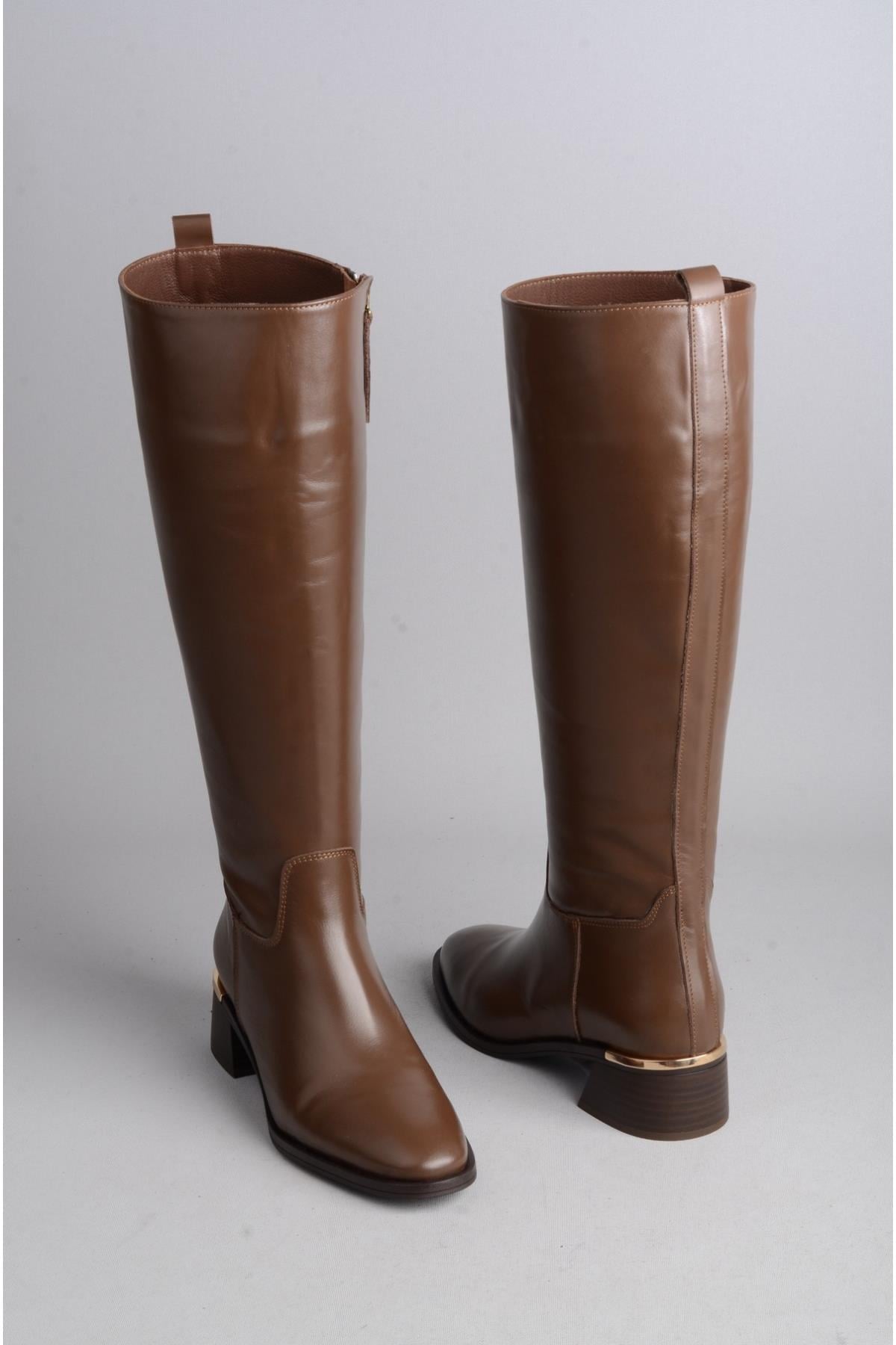 SEÇ 88111 HAKİKİ DERİ KADIN TOPUKLU ÇİZME (Topuk Boyu: 5 cm) KAHVE