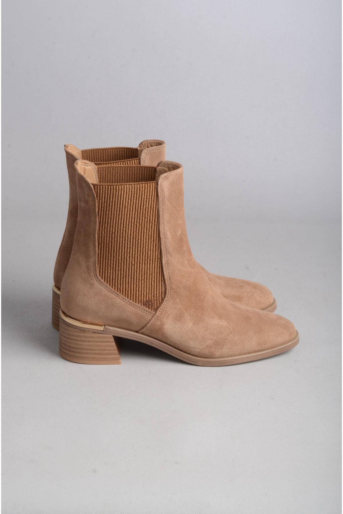 SEÇ 88113 HAKİKİ DERİ TOPUKLU KADIN BOT (4.5 cm) TARÇIN SÜET