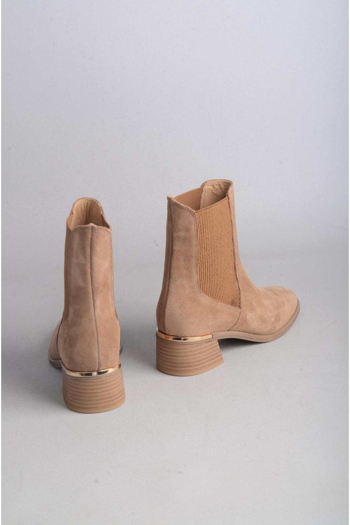 SEÇ 88113 HAKİKİ DERİ TOPUKLU KADIN BOT (4.5 cm) TARÇIN SÜET