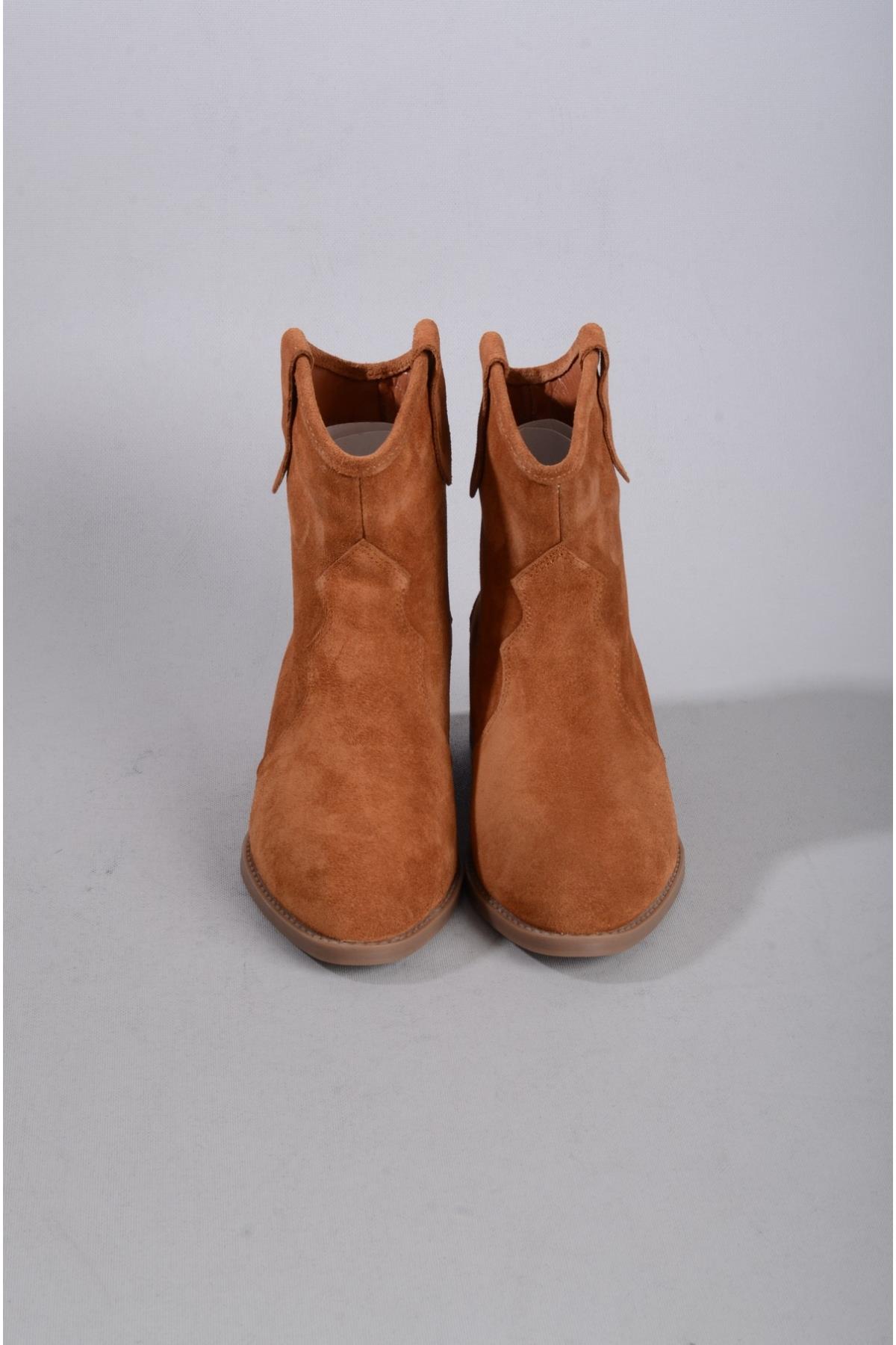 SEÇ 88240 HAKİKİ DERİ GİZLİ DOLGU TOPUK KADIN BOT ( Topuk Boyu:7 cm ) TABA SÜET