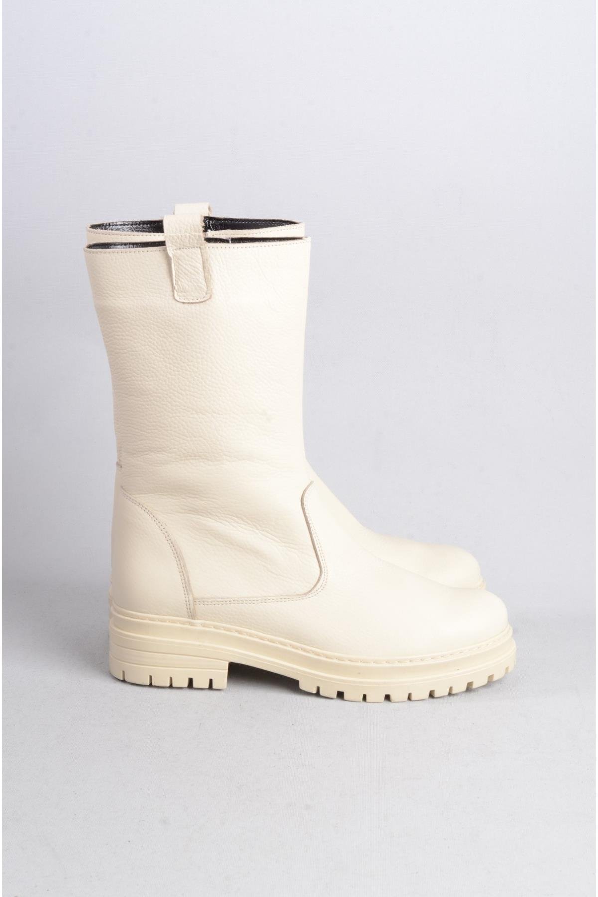 SEÇ 888 HAKİKİ DERİ KADIN BOT BEJ