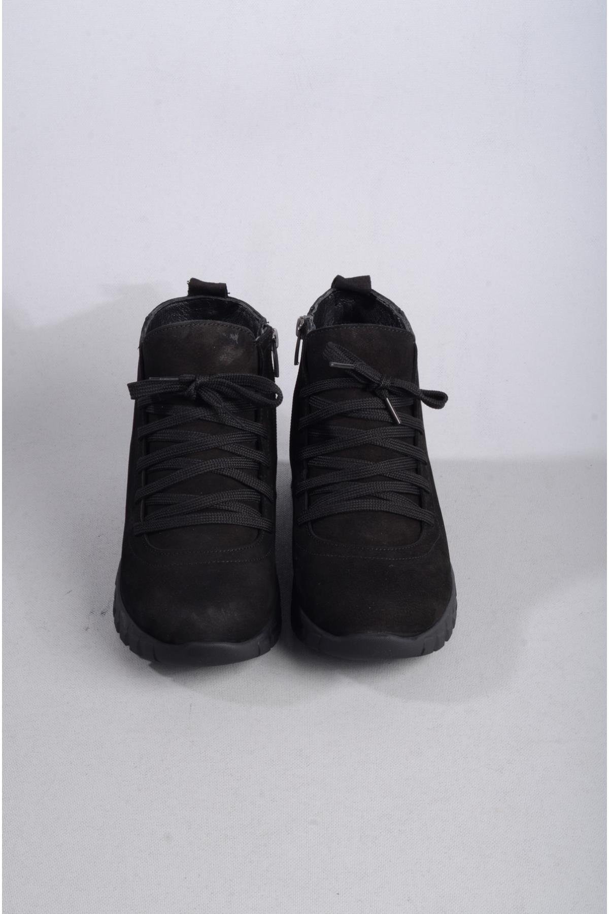 SEÇ 9367 HAKİKİ DERİ COMFORT BOT SİYAH