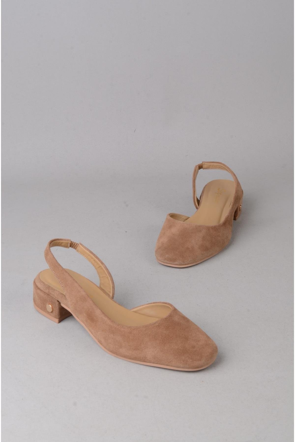 SEÇ 9510 HAKİKİ DERİ KADIN AYAKKABI (Topuk Boyu: 3 cm) SİGARO