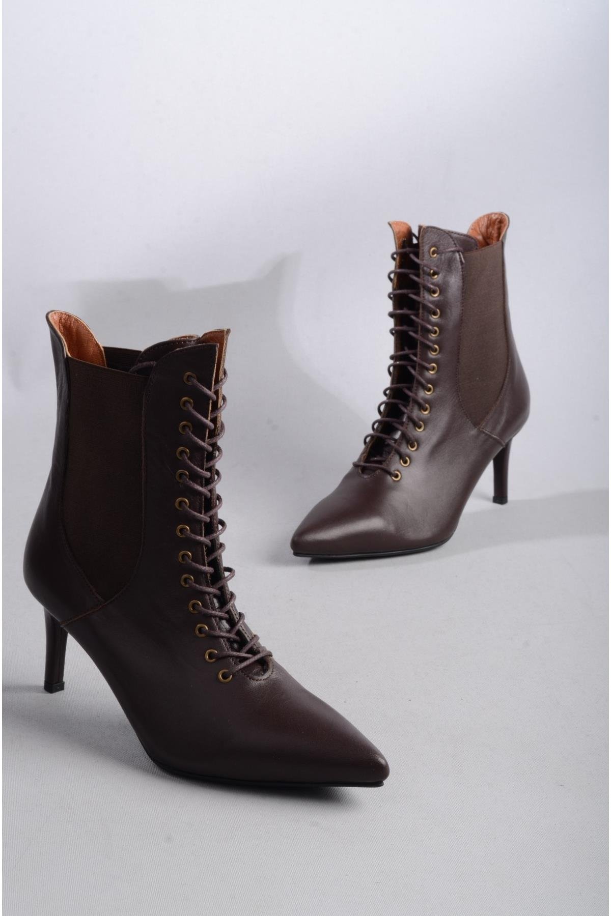 SEÇ 9911 HAKİKİ DERİ TOPUKLU KADIN BOT (7 cm) KAHVE