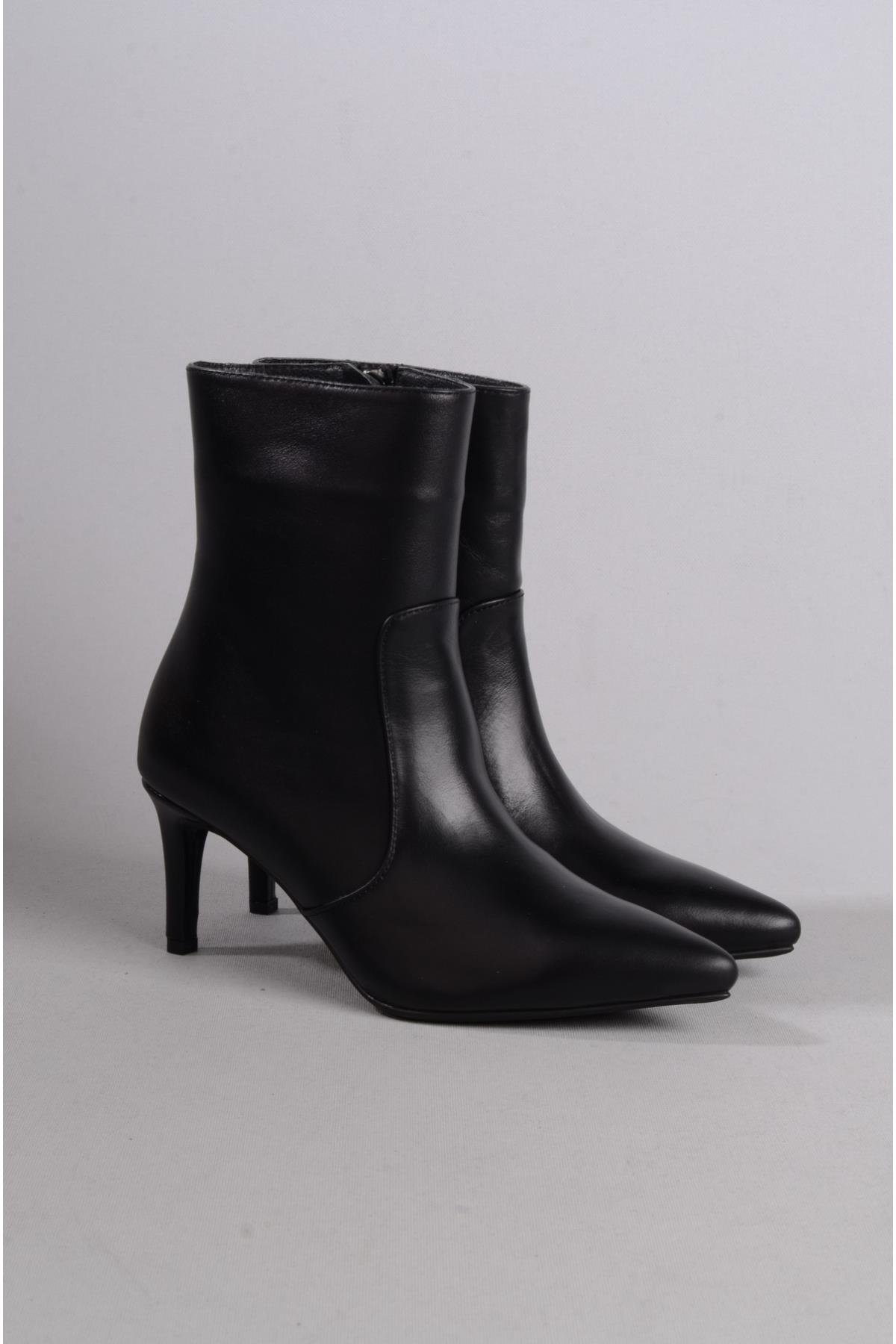 SEÇ 9912 HAKİKİ DERİ TOPUKLU KADIN BOT - 7 cm SİYAH