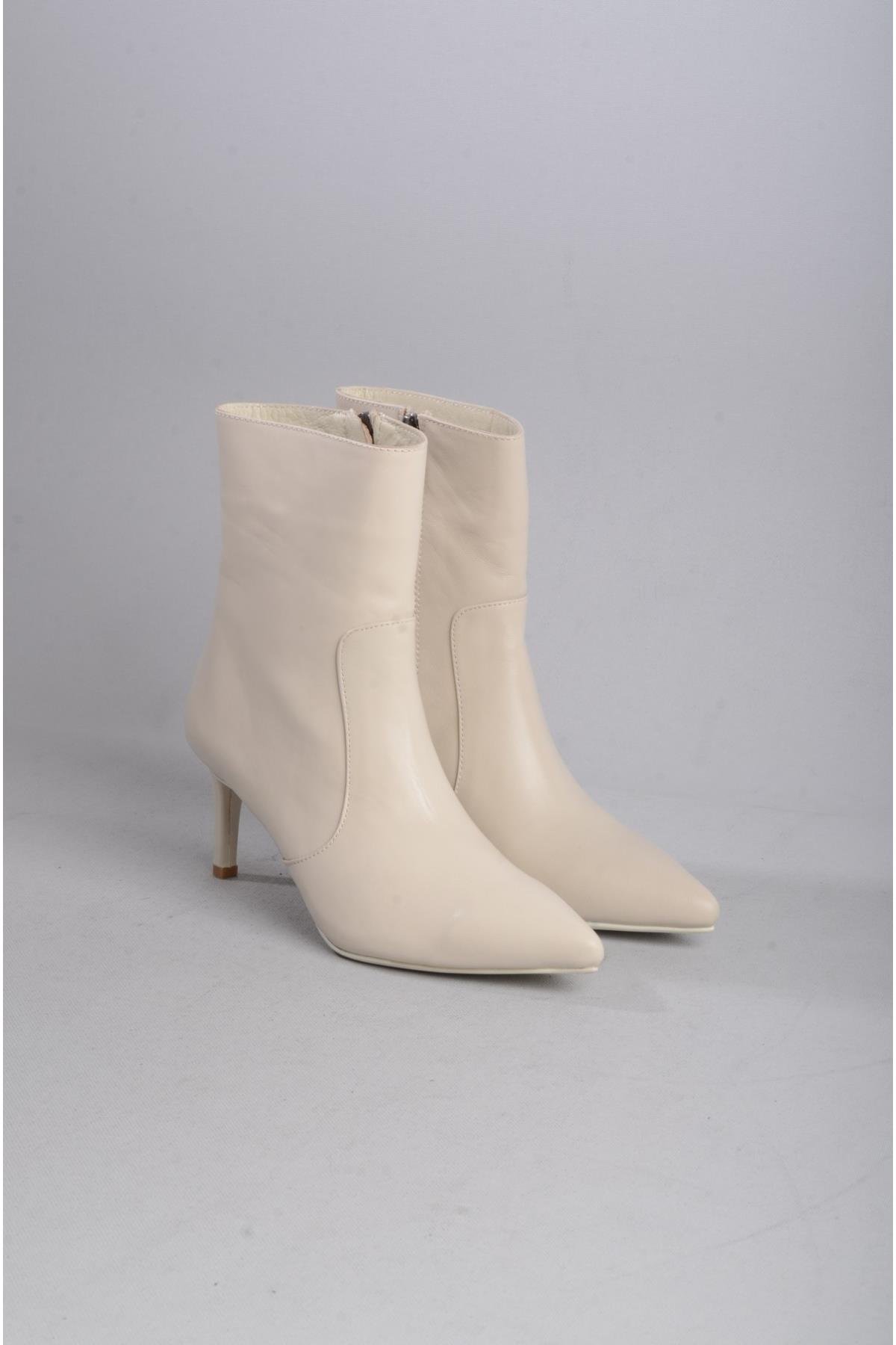 SEÇ 9912 HAKİKİ DERİ TOPUKLU KADIN BOT - 7 cm BEJ