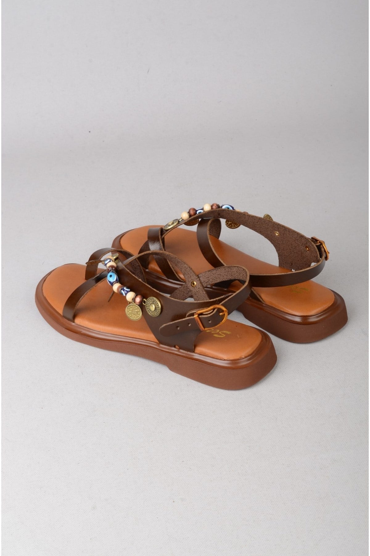 SEÇ C305 HAKİKİ DERİ PARMAK ARASI KADIN SANDALET (Taban:2 cm) KOYU KAHVE