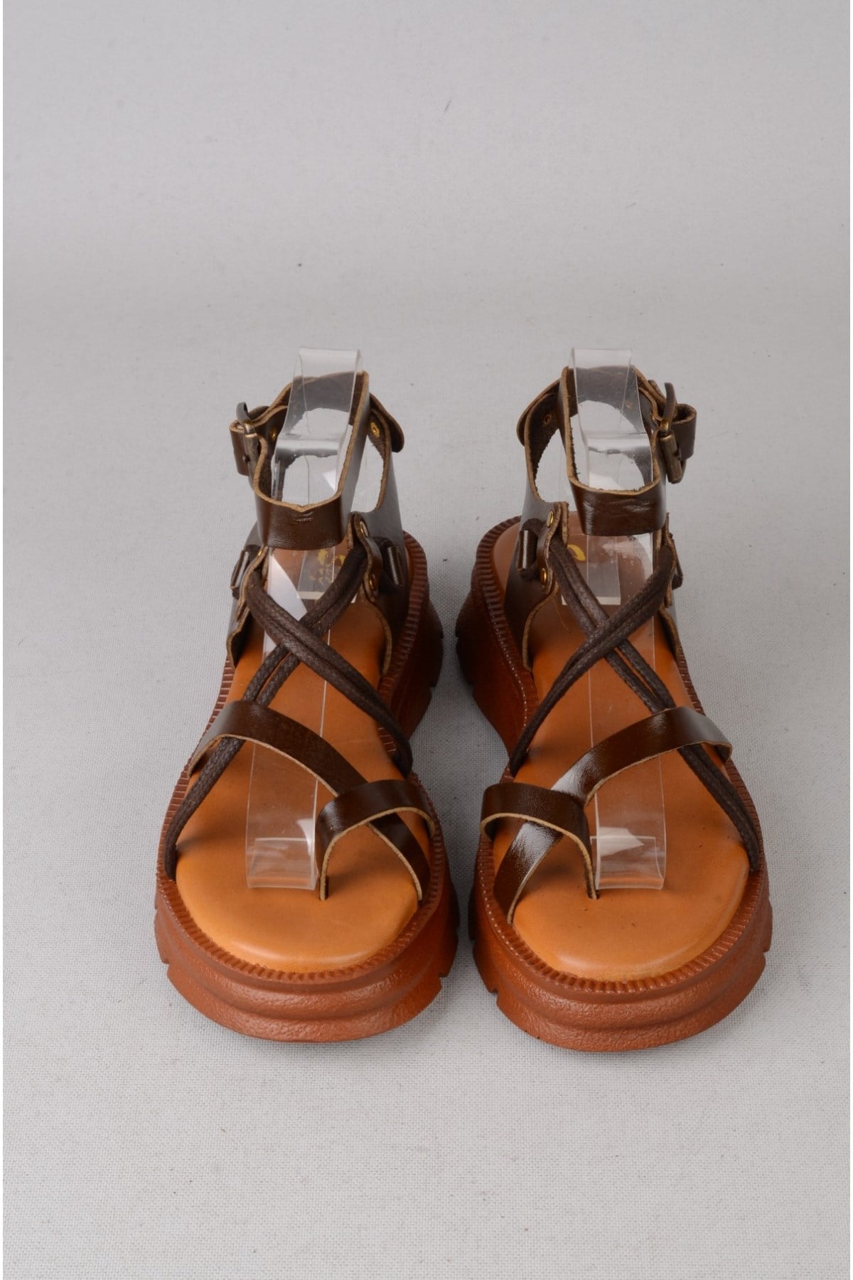 SEÇ C410 HAKİKİ DERİ PARMAK ARASI KADIN SANDALET (Taban:3,5 cm) KOYU KAHVE