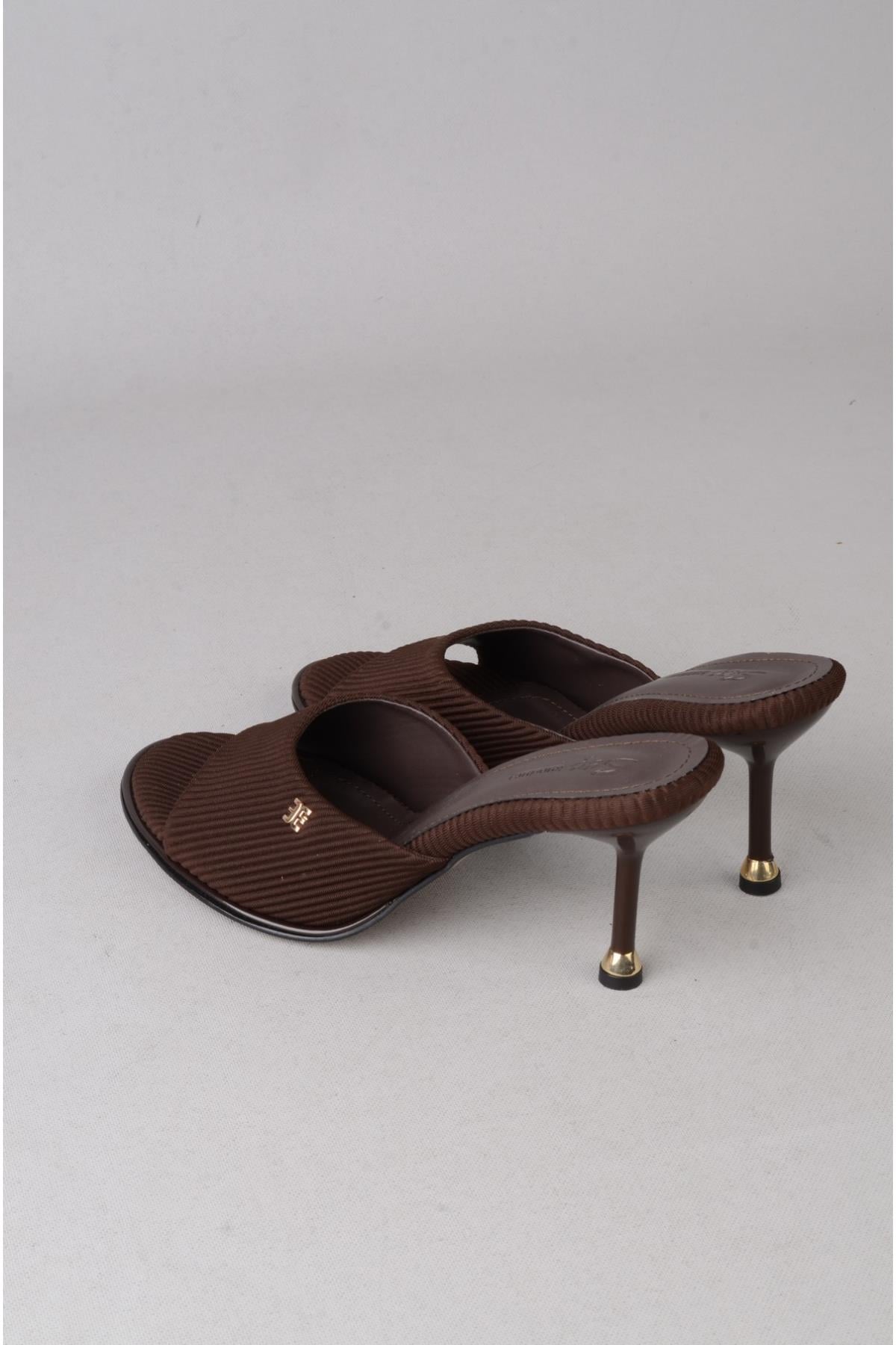 SEÇ S57 TOPUKLU KADIN TERLİK (Topuk Boyu:9cm) KAHVE