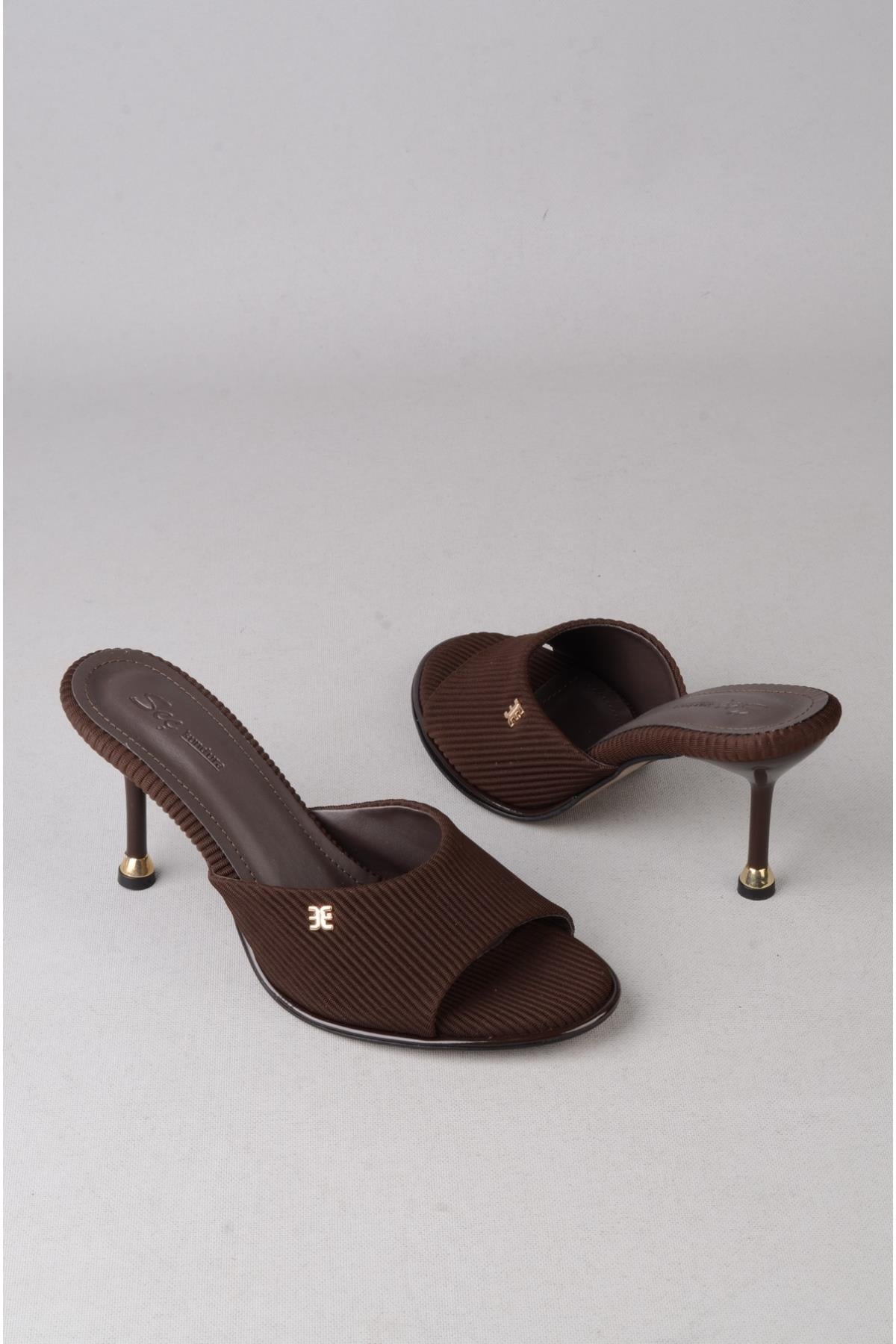 SEÇ S57 TOPUKLU KADIN TERLİK (Topuk Boyu:9cm) KAHVE