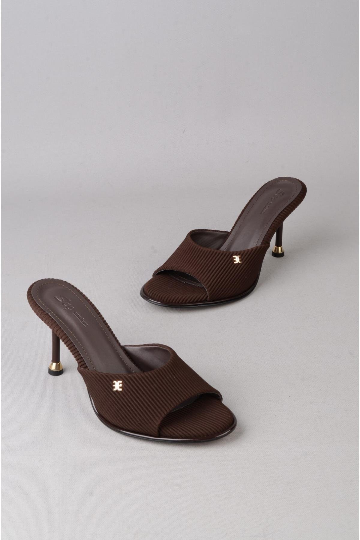 SEÇ S57 TOPUKLU KADIN TERLİK (Topuk Boyu:9cm) KAHVE