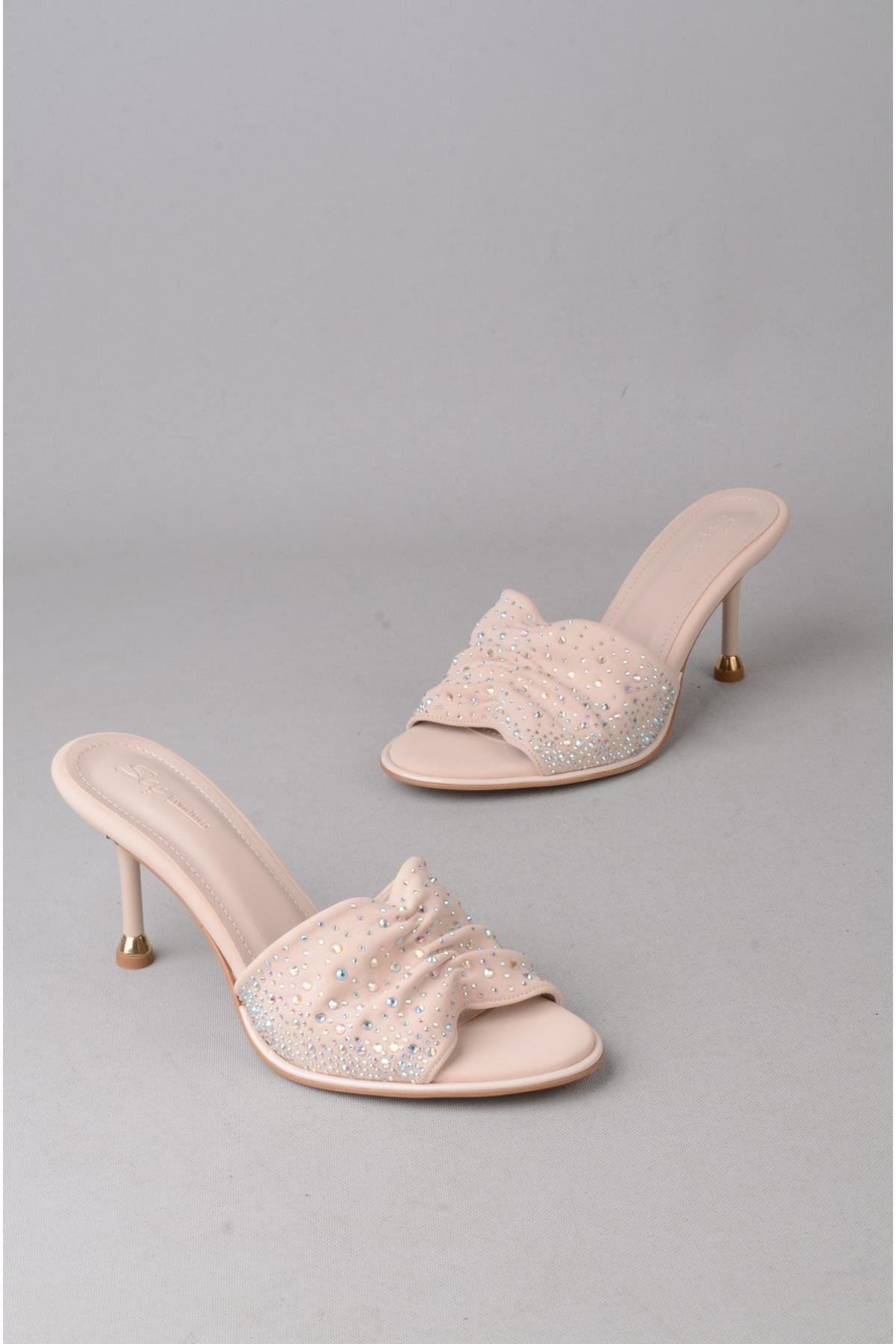 SEÇ S65 TAŞLI TOPUKLU KADIN TERLİK (Topuk Boyu: 9cm) BEJ