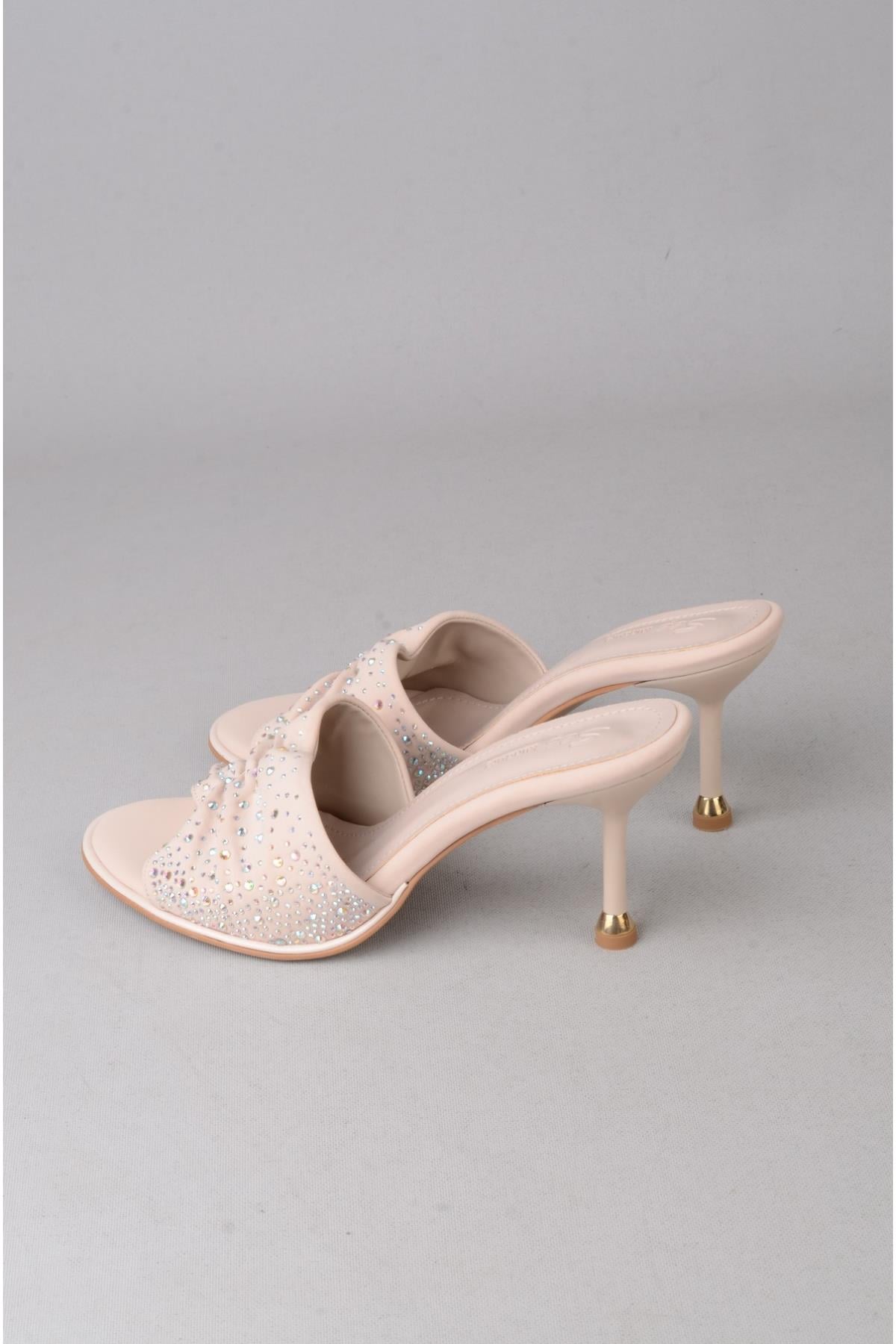 SEÇ S65 TAŞLI TOPUKLU KADIN TERLİK (Topuk Boyu: 9cm) BEJ