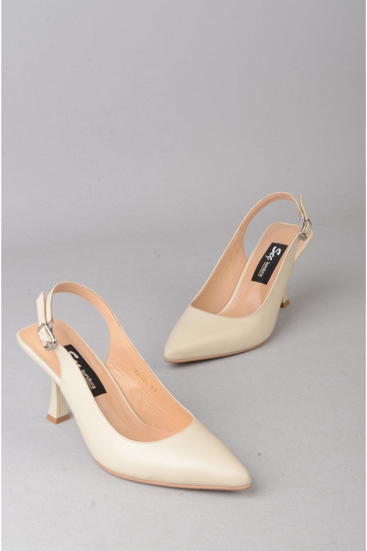 SEÇ V2430 HAKİKİ DERİ TOPUKLU AYAKKABI (Topuk Boyu:8 cm) BEJ