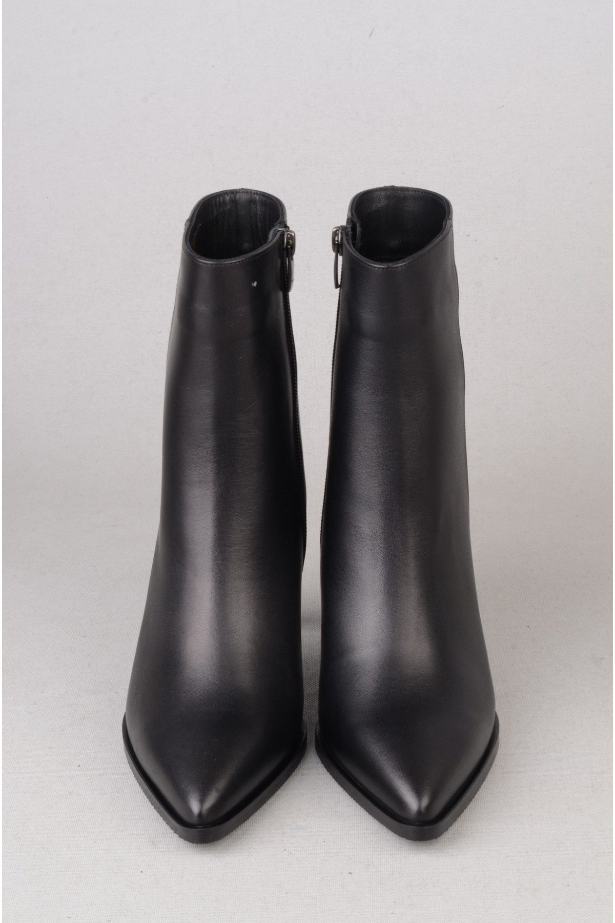 SEÇ V2743 HAKİKİ DERİ KADIN TOPUKLU BOT (Topuk Boyu: 8 cm) SİYAH