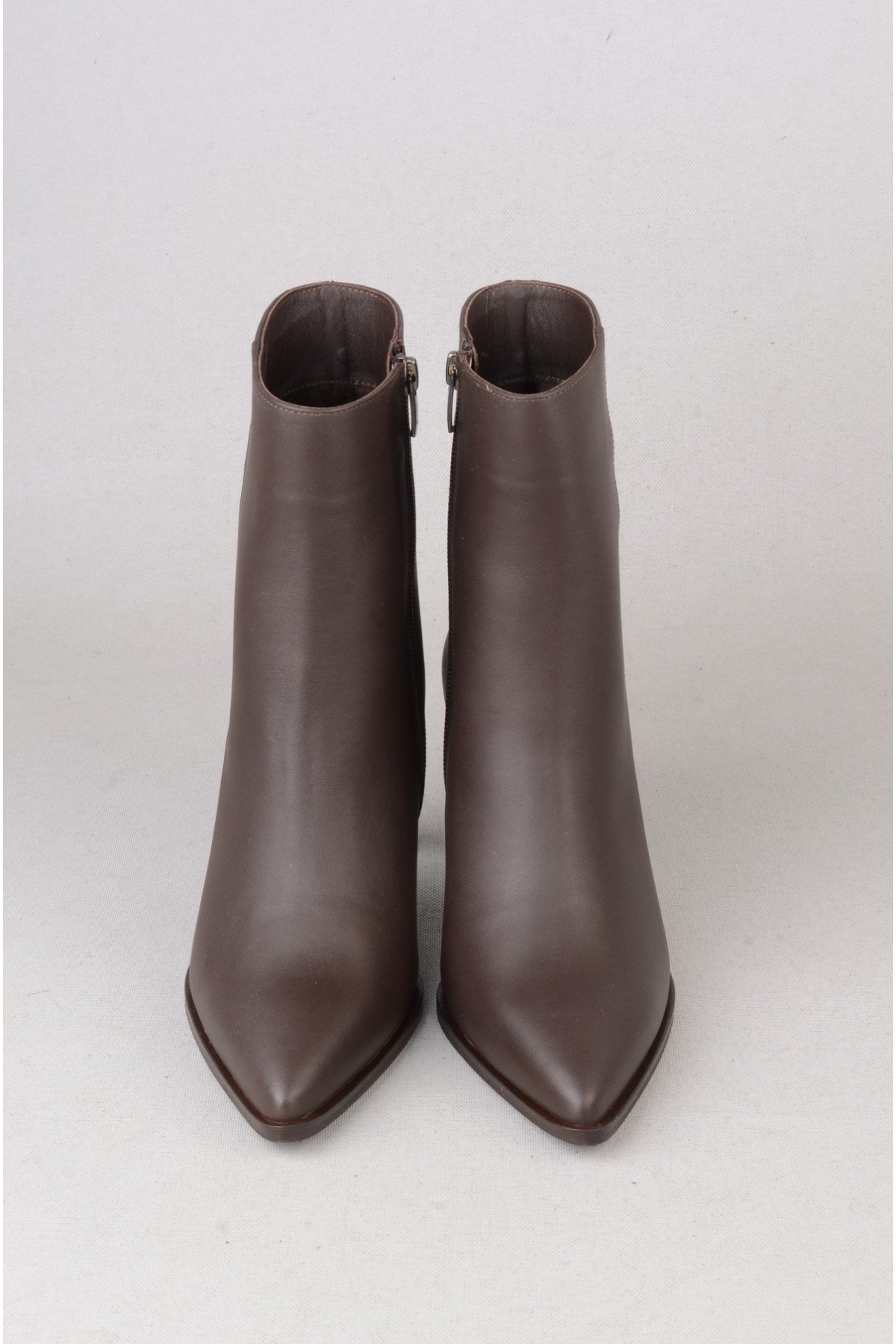 SEÇ V2743 HAKİKİ DERİ KADIN TOPUKLU BOT (Topuk Boyu: 8 cm) KAHVE