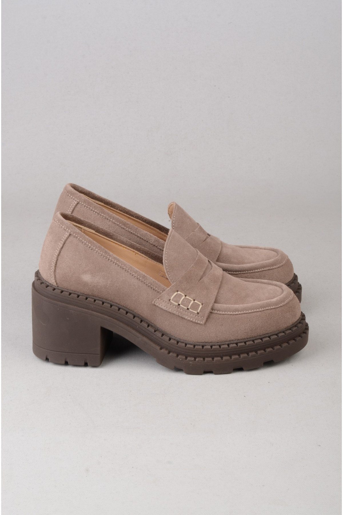 SEÇ V2752 HAKİKİ DERİ KADIN TOPUKLU LOAFER (Topuk Boyu:7 cm) VİZON SÜET