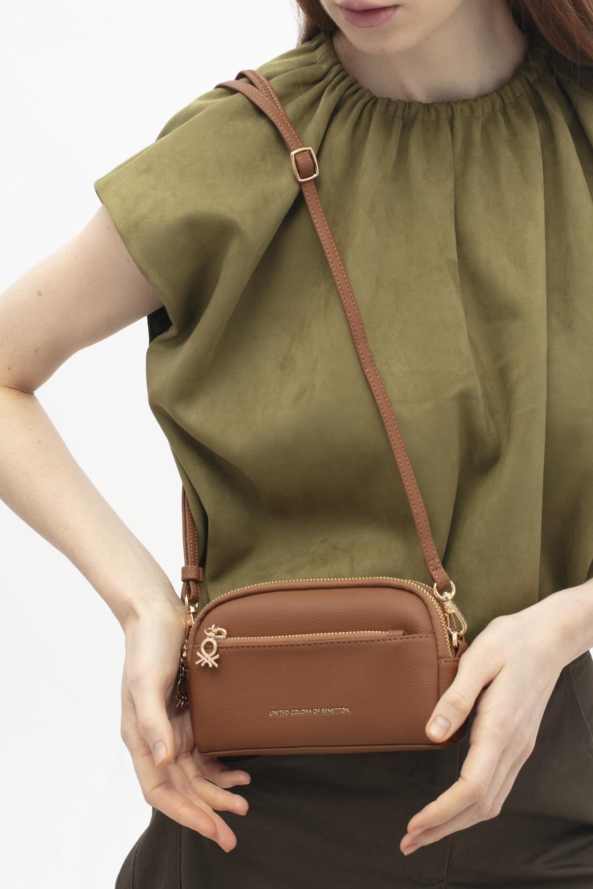 United Colors of Benetton BNT1717 Çapraz Çanta CAMEL