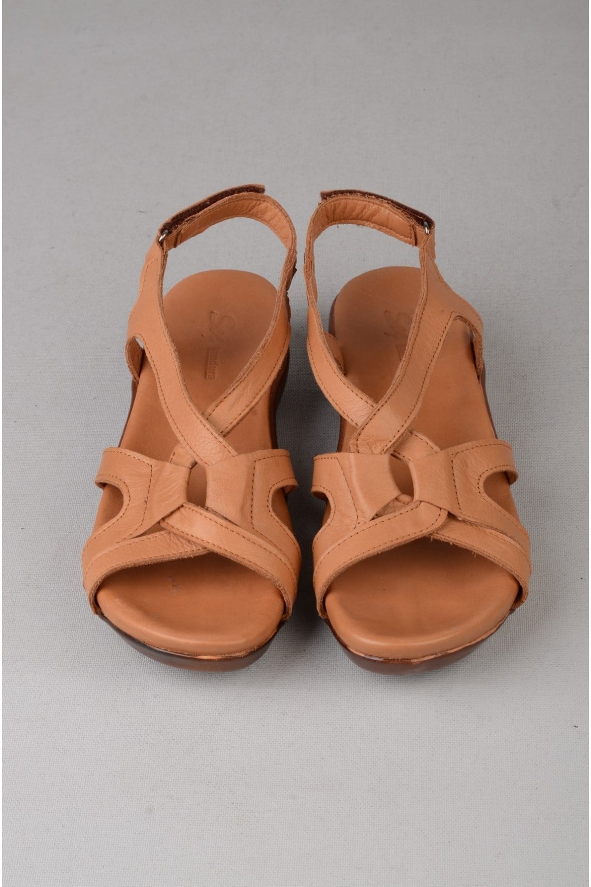 Zyn 9037 Hakiki Deri Kadin Anatomik Sandalet Taba