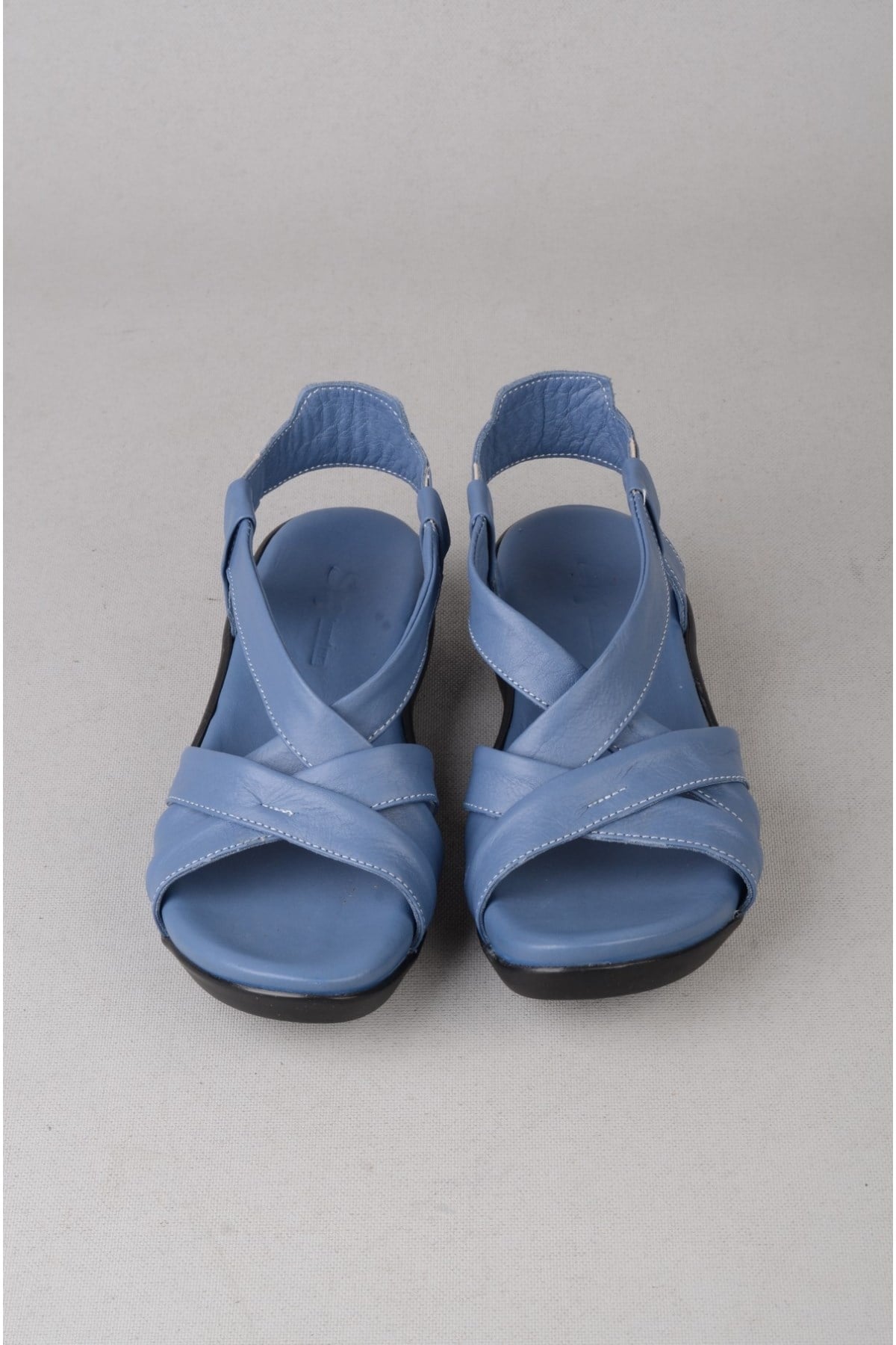 Zyn 9038 Hakiki Deri Kadin Anatomik Sandalet Mavi