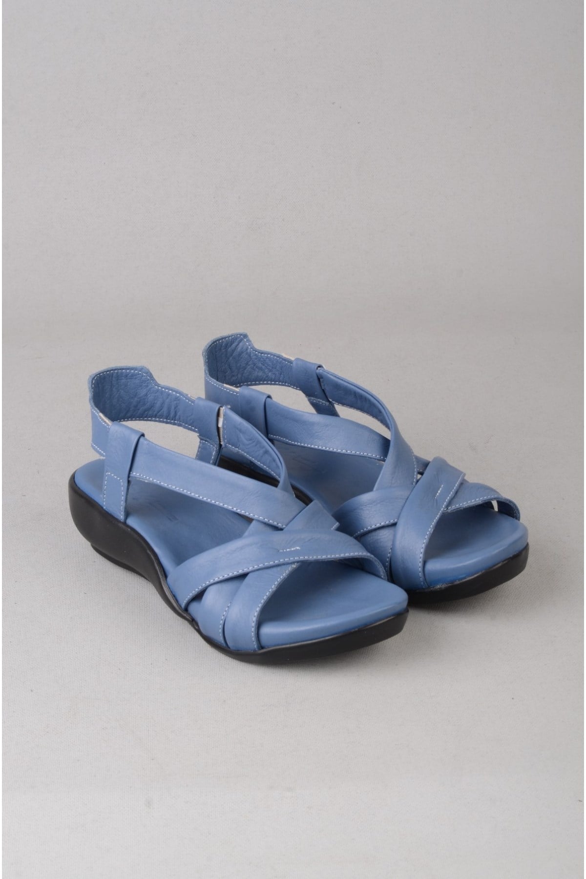 Zyn 9038 Hakiki Deri Kadin Anatomik Sandalet Mavi
