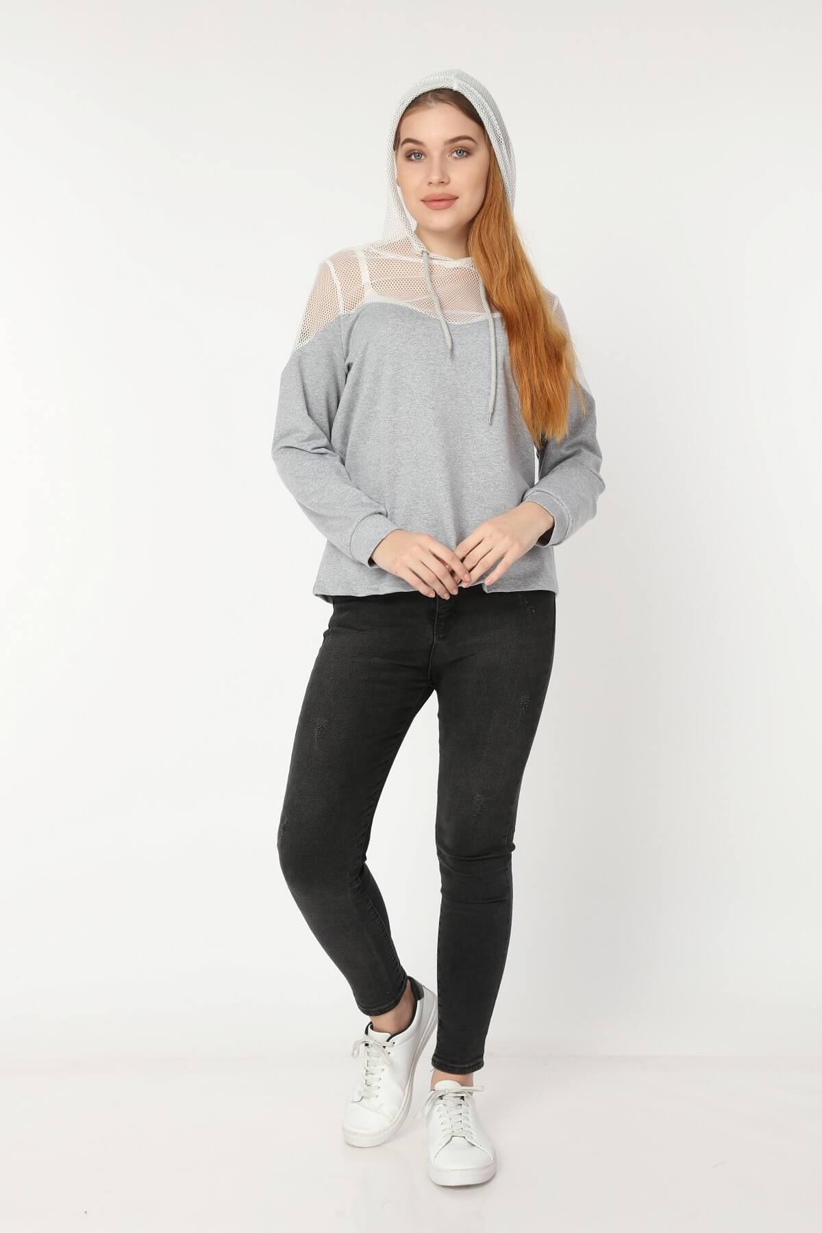 Gri Fileli Kapüşonlu Sweat