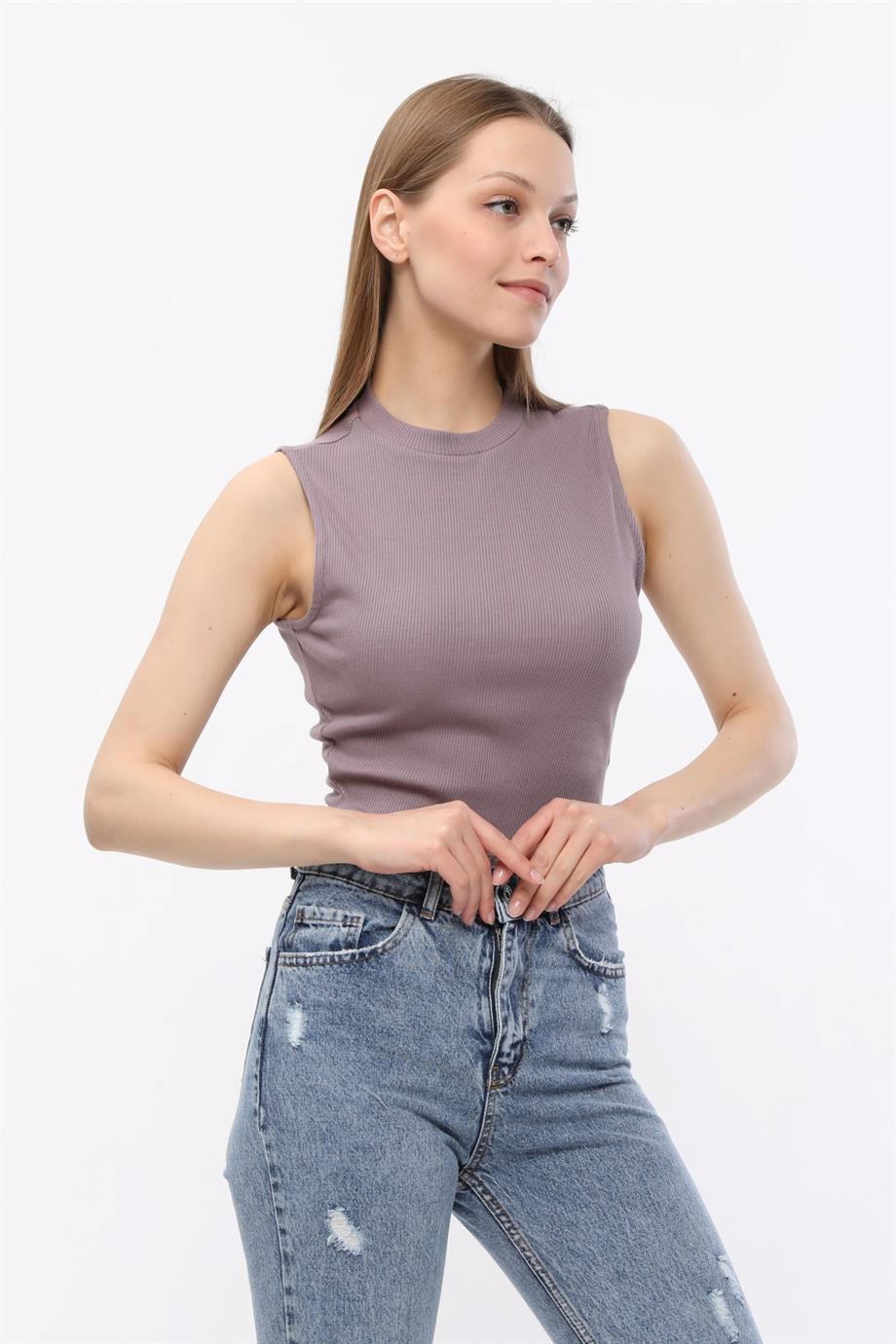 Lila Kolsuz Crop