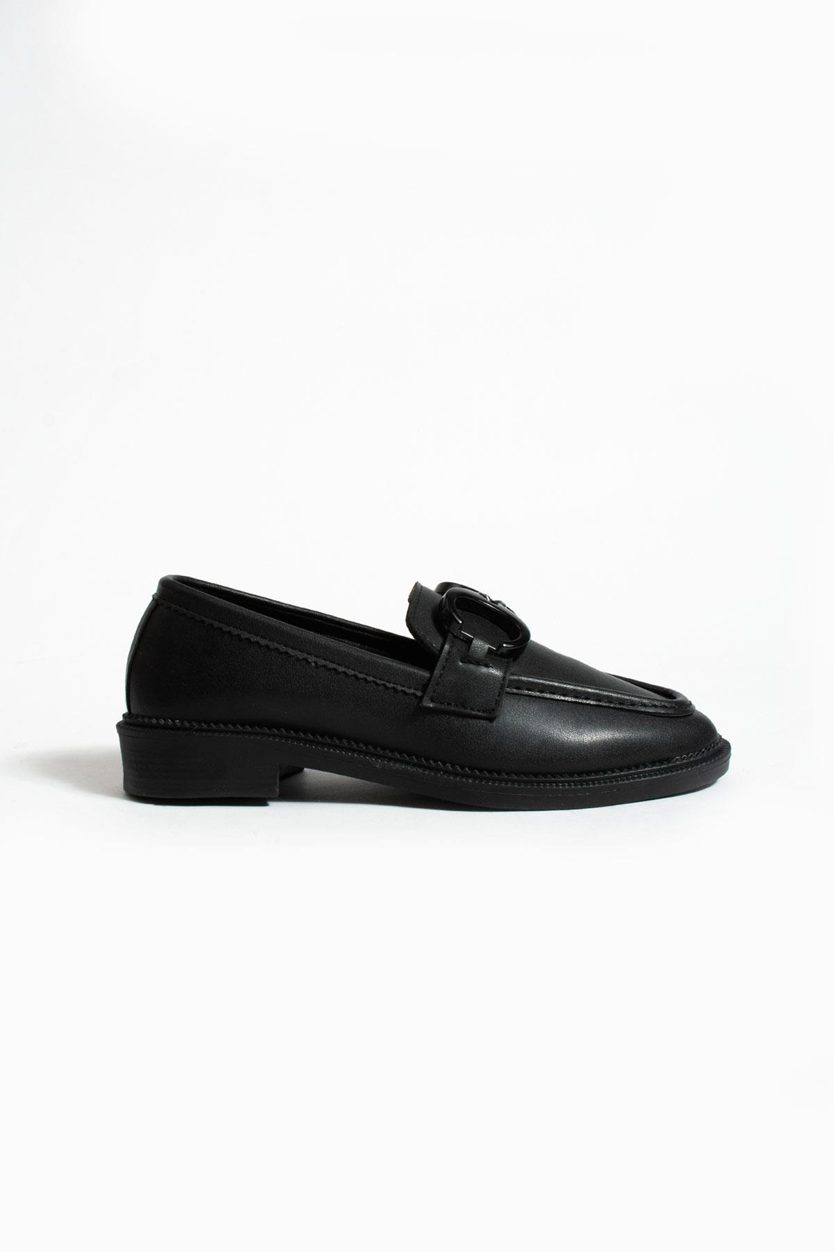 Alyaksndira Siyah Toka Deta Kadin Loafer Ayakkabi