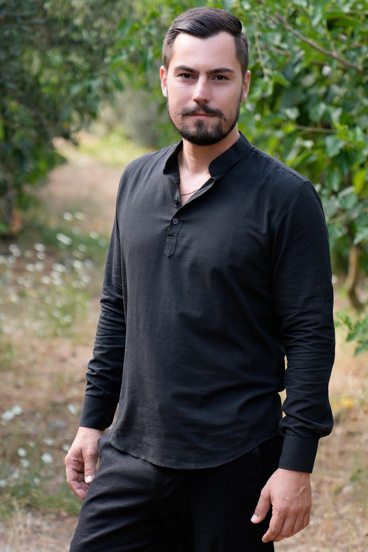 Pamuk Keten Hakim Yaka Gömlek - Siyah