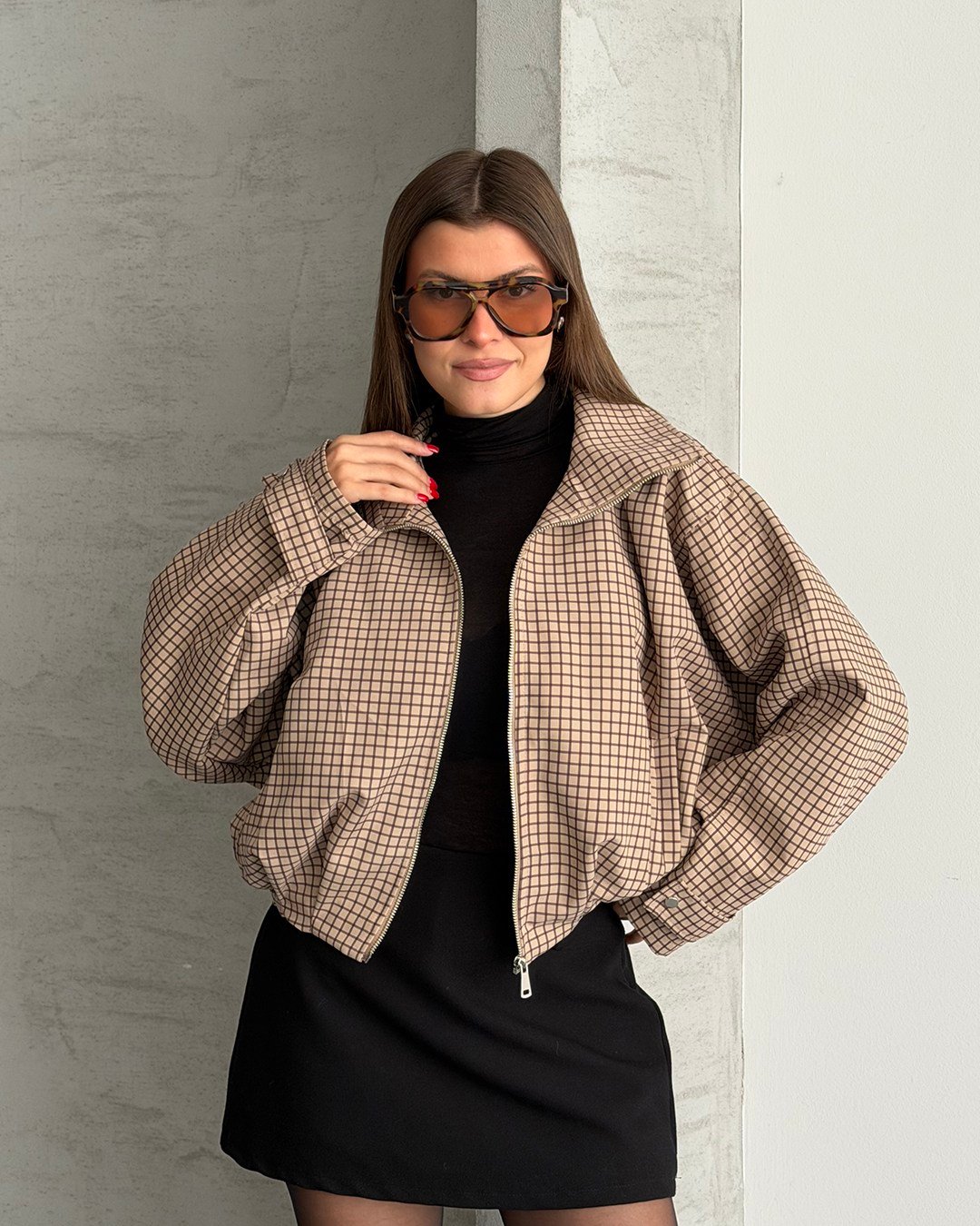 Bej Grid Desenli Fermuarlı Crop Ceket