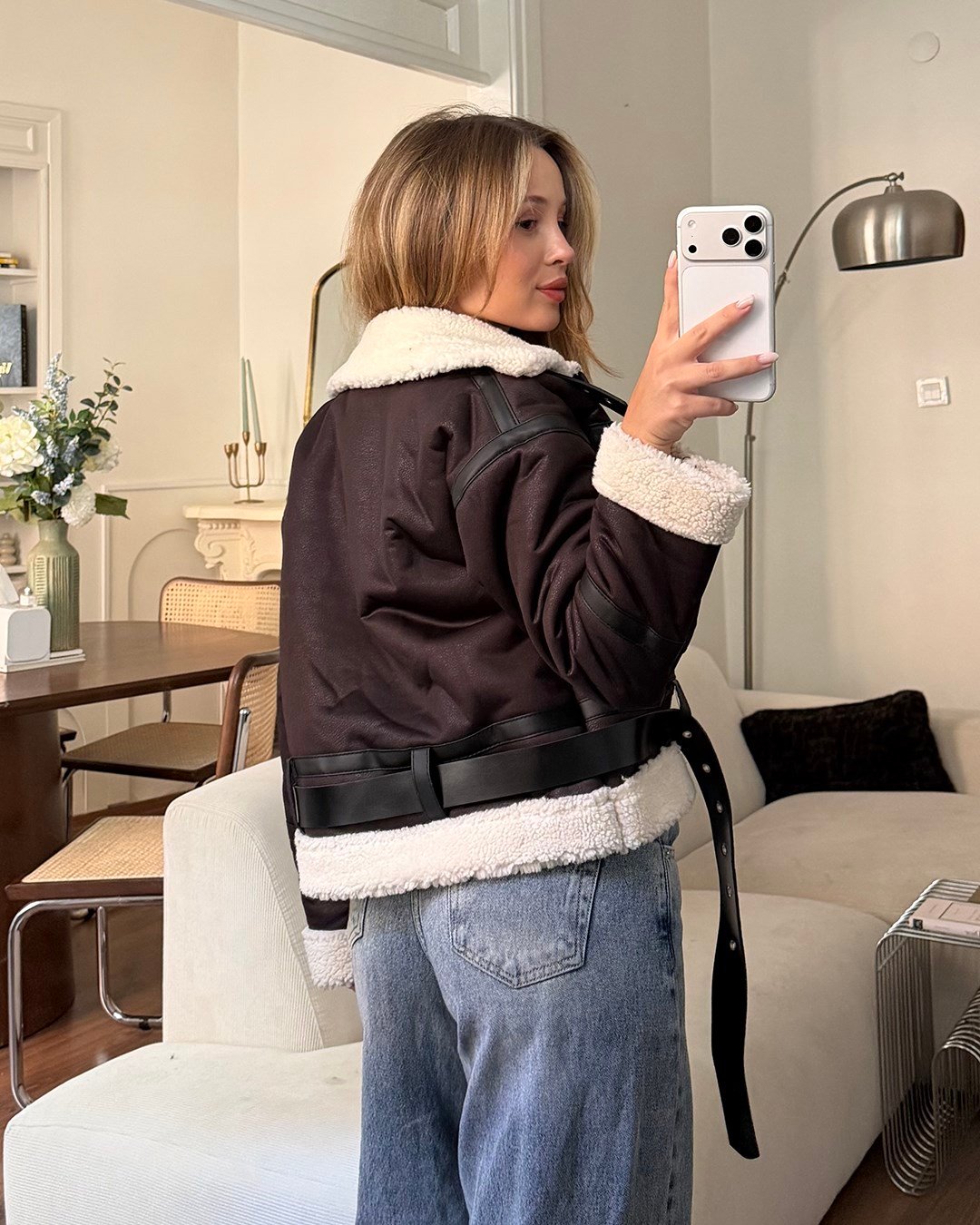 Bej Peluşlu Kemerli Peluş Astarlı Crop Kahverengi Ceket