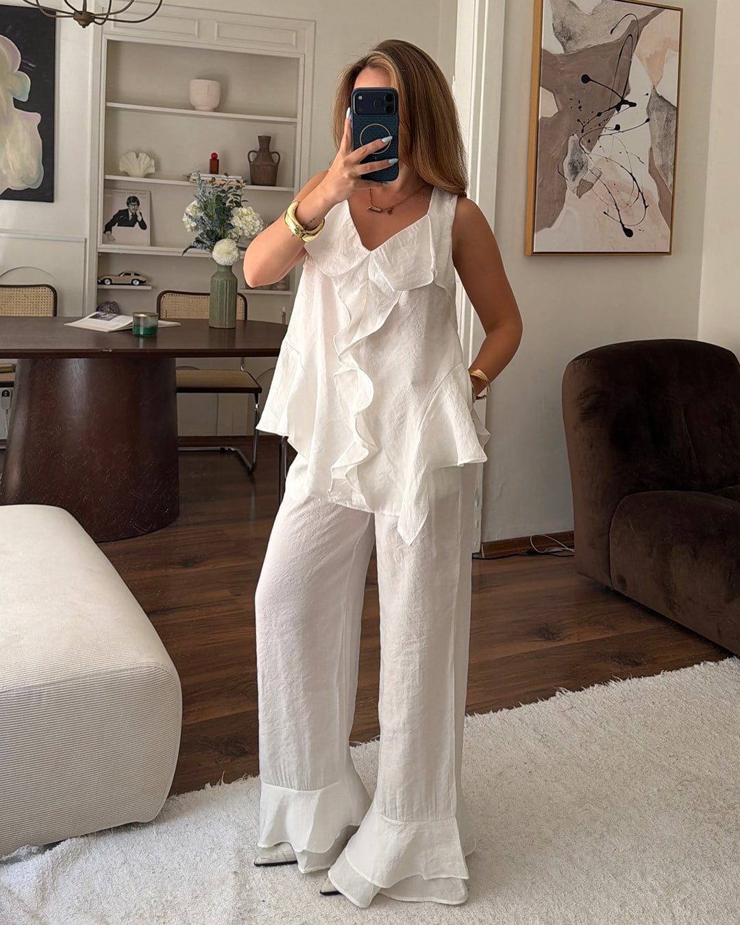Beyaz Volanlı Bluz Pantolon Takım