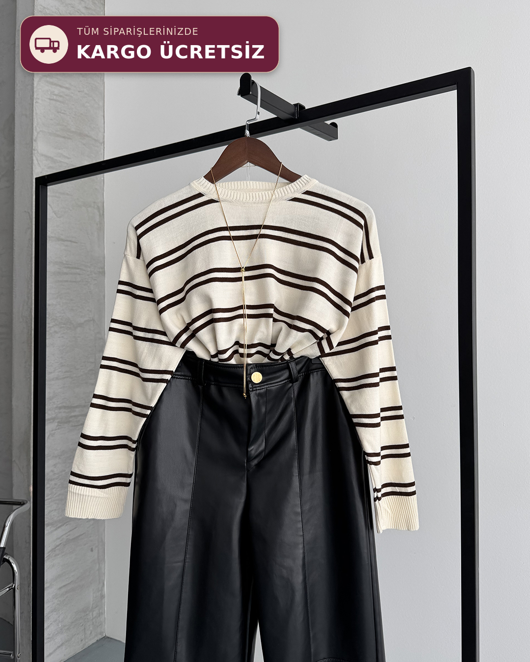 Bisiklet Yaka Çizgili Oversize Krem Triko Kazak