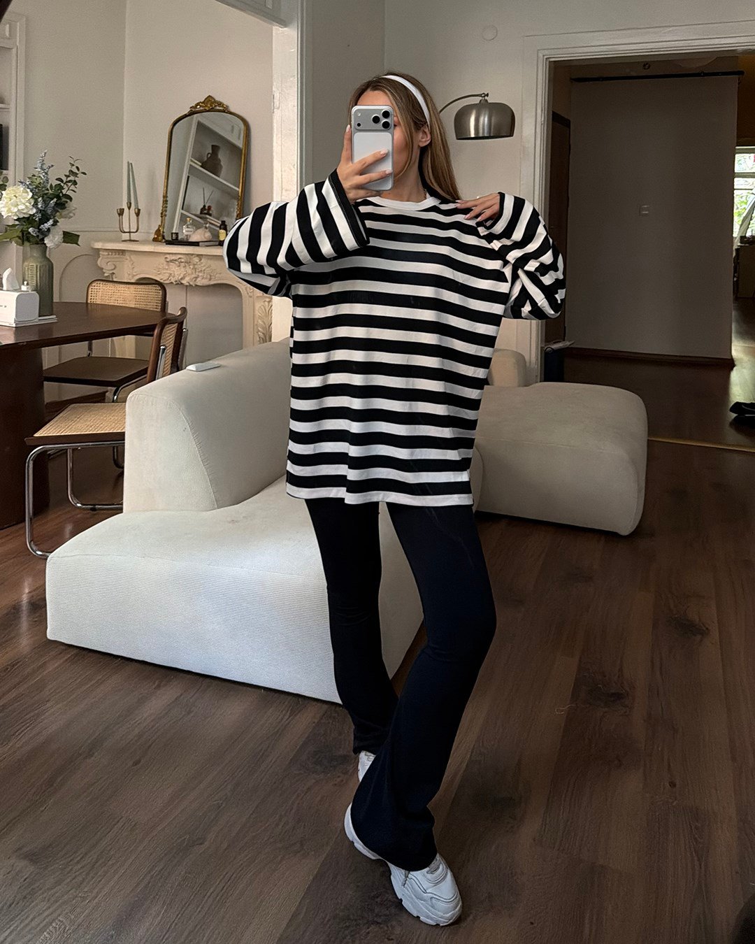 Bisiklet Yaka Çizgili Oversize Uzun Kollu Siyah Tişört
