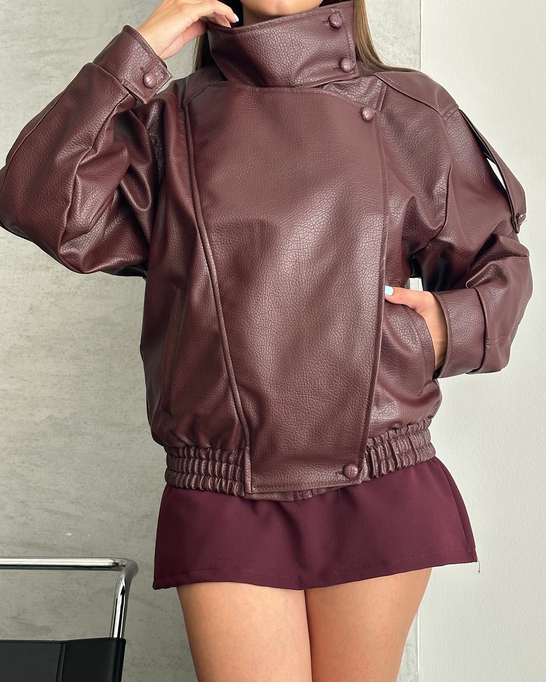 Bordo Dik Yaka Dokulu Deri Ceket