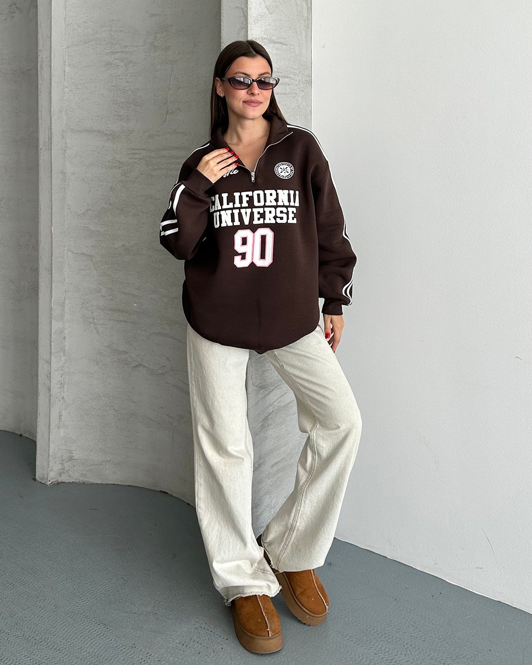 California Baskılı Şeritli Kahverengi Sweatshirt