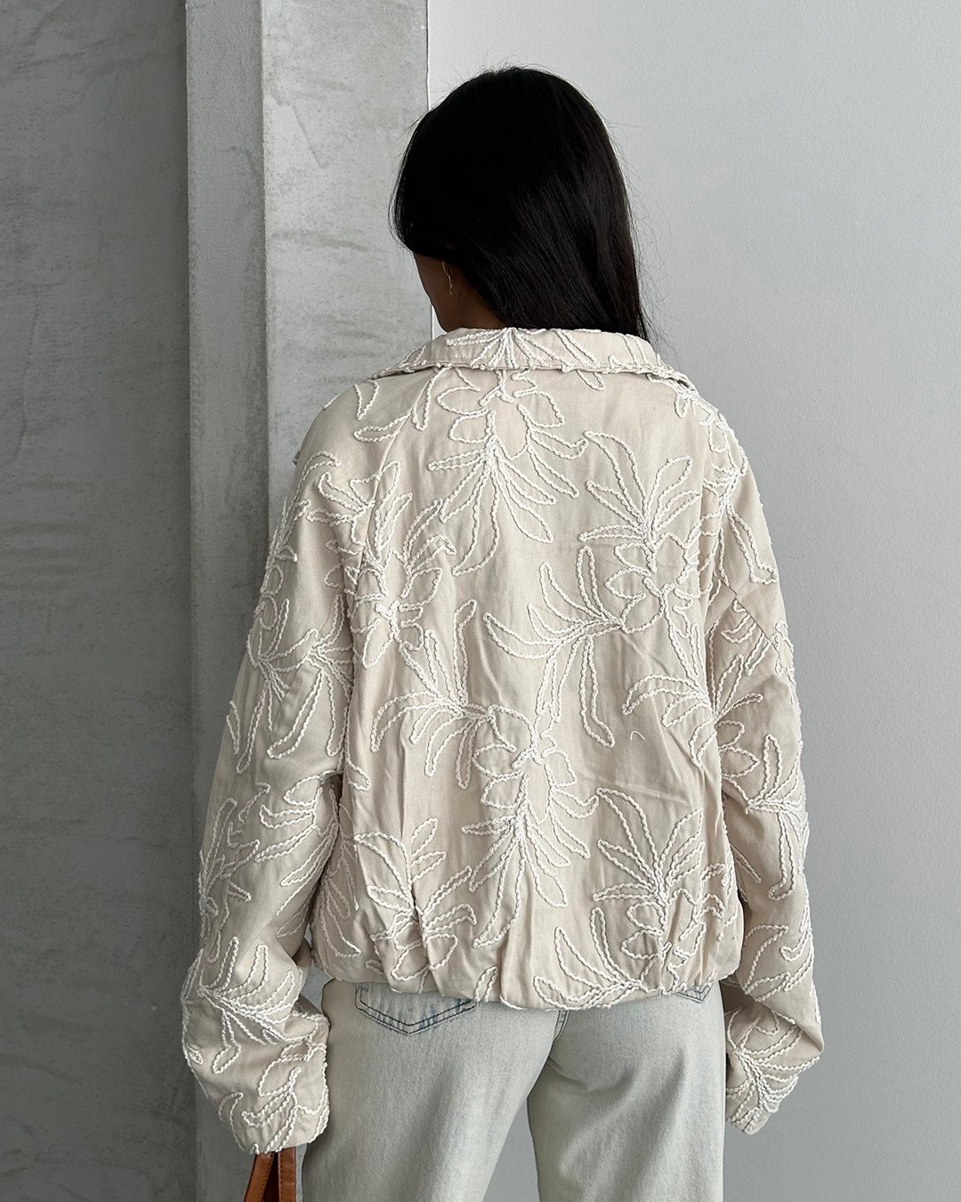 Çiçek Nakışlı Oversize Ekru Ceket