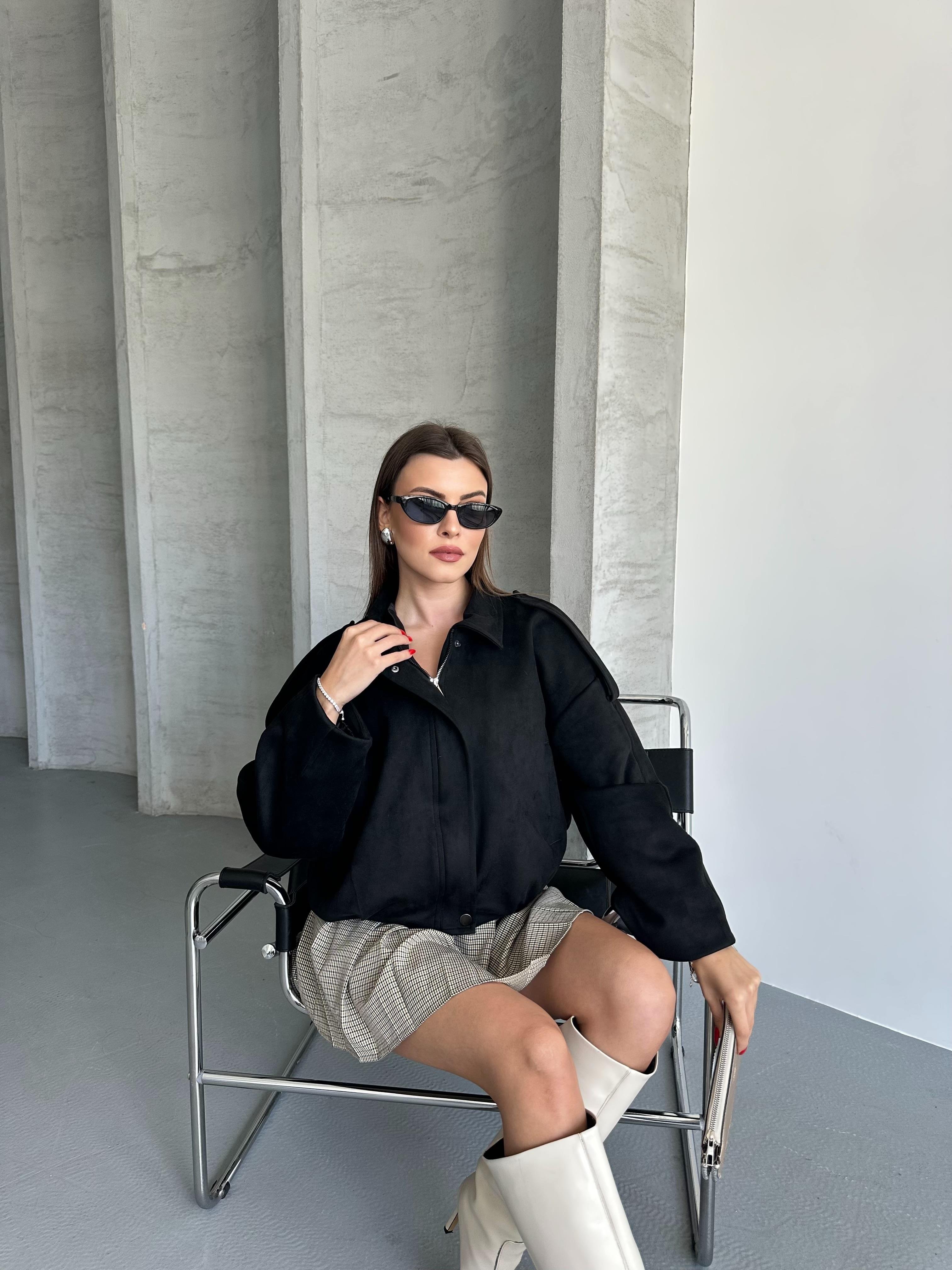 Crop Bomber Siyah Süet Ceket